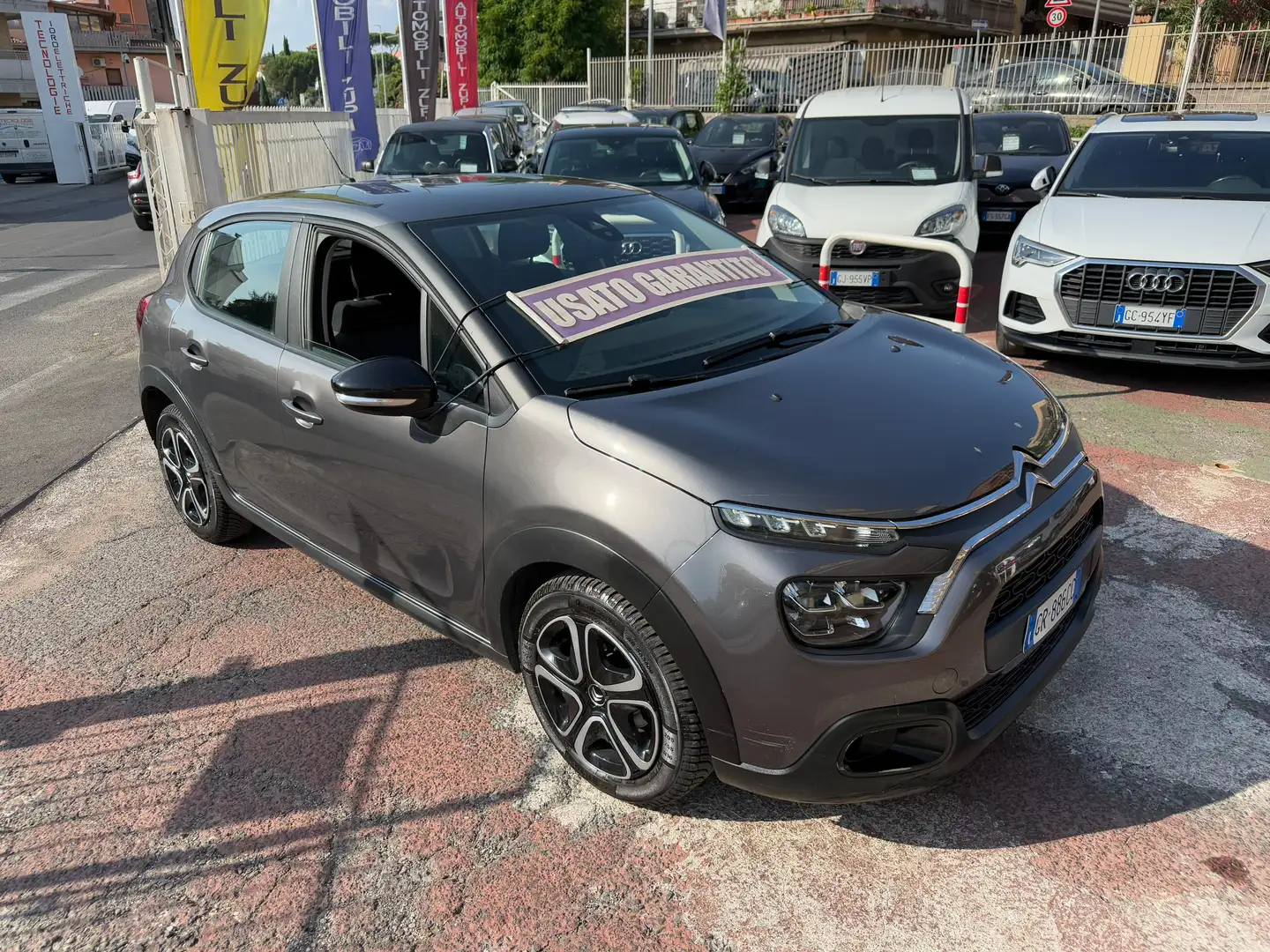 Citroen C3 1.2 **PRONTA CONSEGNA** VETT. ITALIANA Grigio - 2