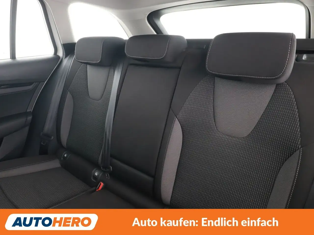 Skoda Octavia 2.0 TDI Ambition, миниатюра 14