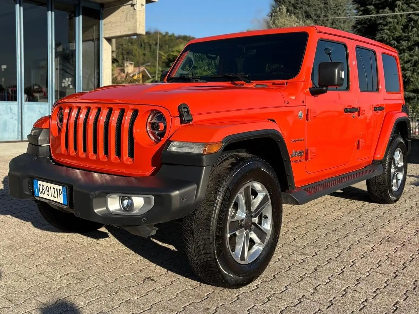 Jeep Wrangler Wrangler 2.2 mjt II Sahara auto Arancione - 1