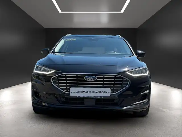Ford Focus view 9