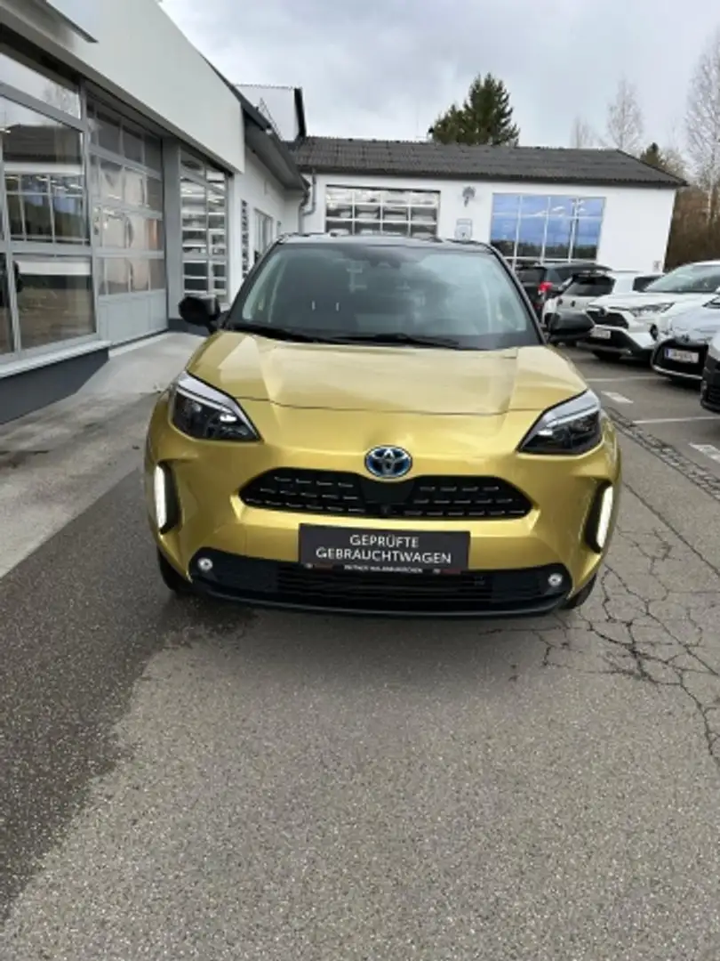Toyota Yaris Cross Yaris Cross 1,5l Hyb Gelb - 2
