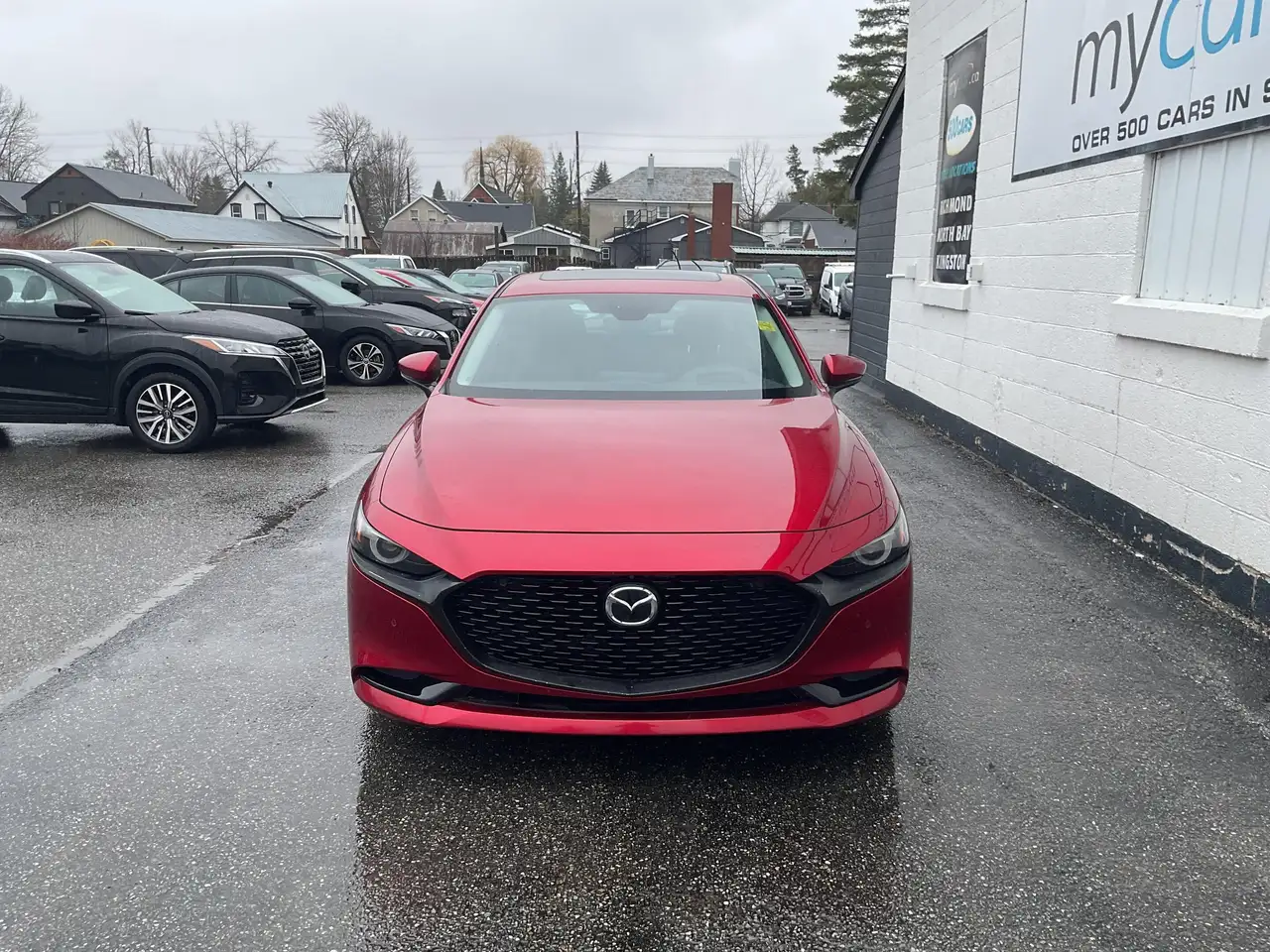 Mazda 3 снимка Mazda 3