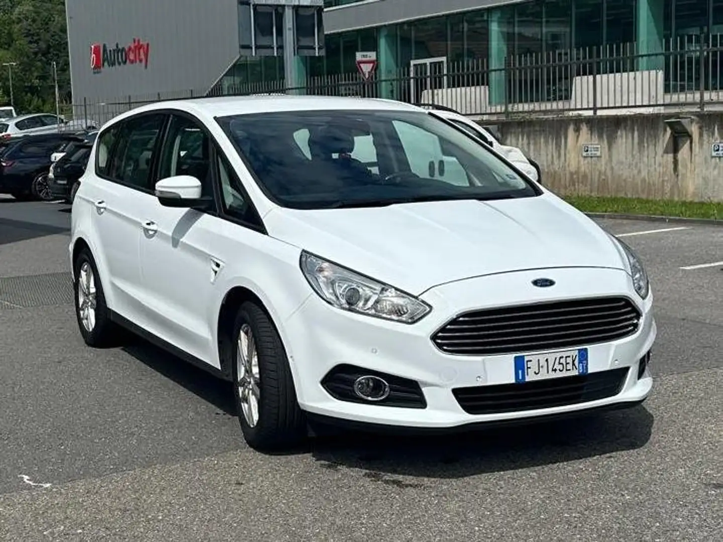 Ford S-Max 2.0 TDCi 150CV Start&Stop Titanium Bianco - 1