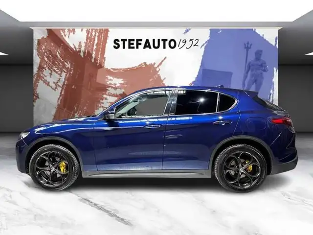 Alfa Romeo Stelvio view 3