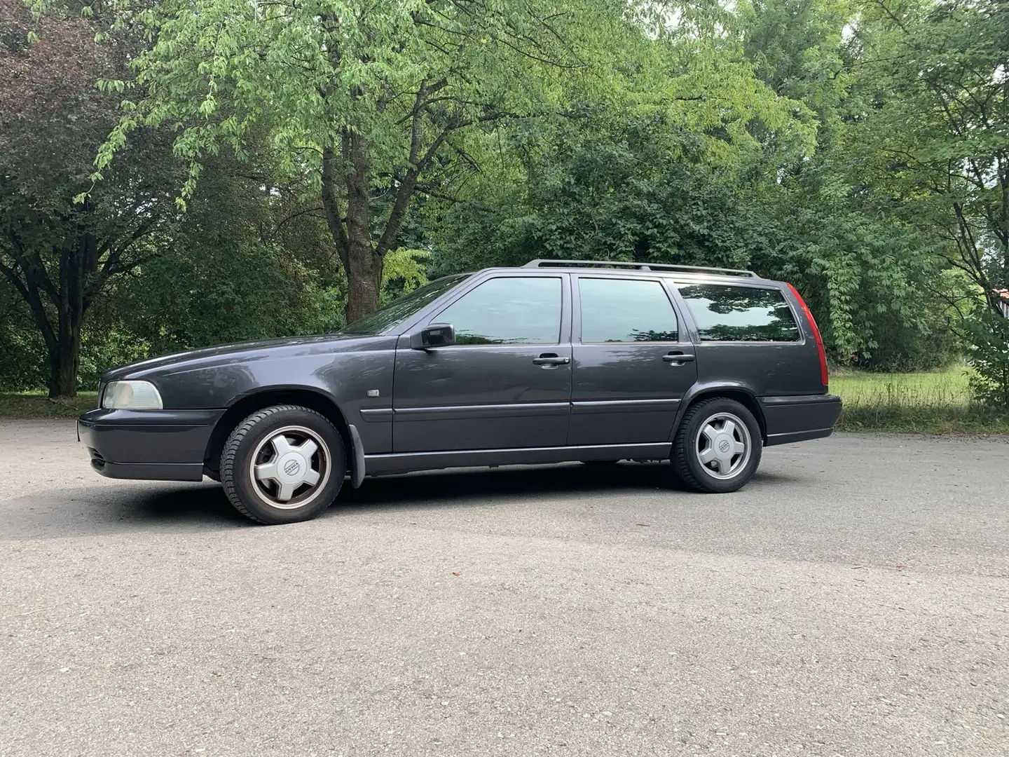 Volvo V70 2.5 - 1
