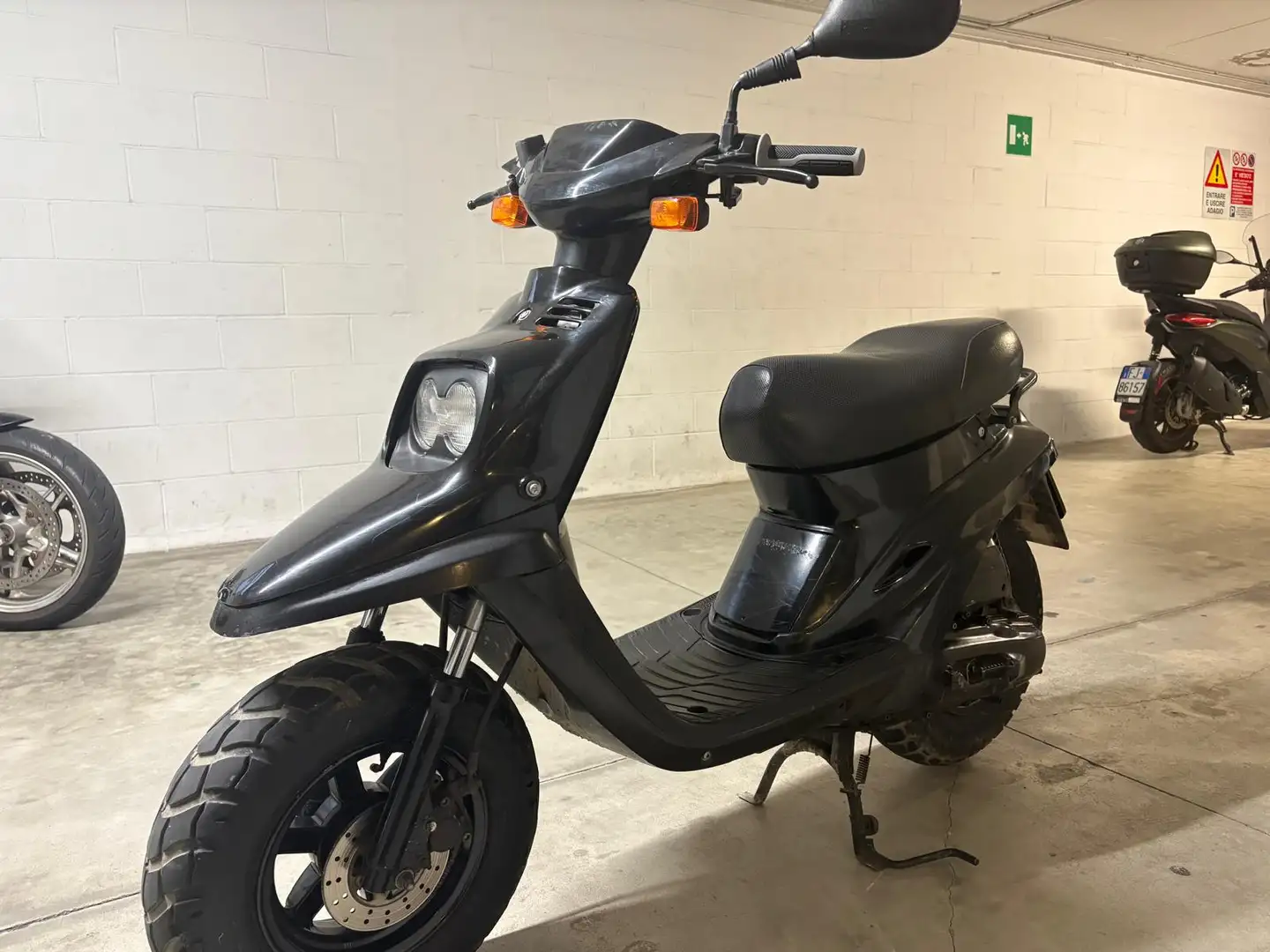 MBK Booster spirit Negro - 1