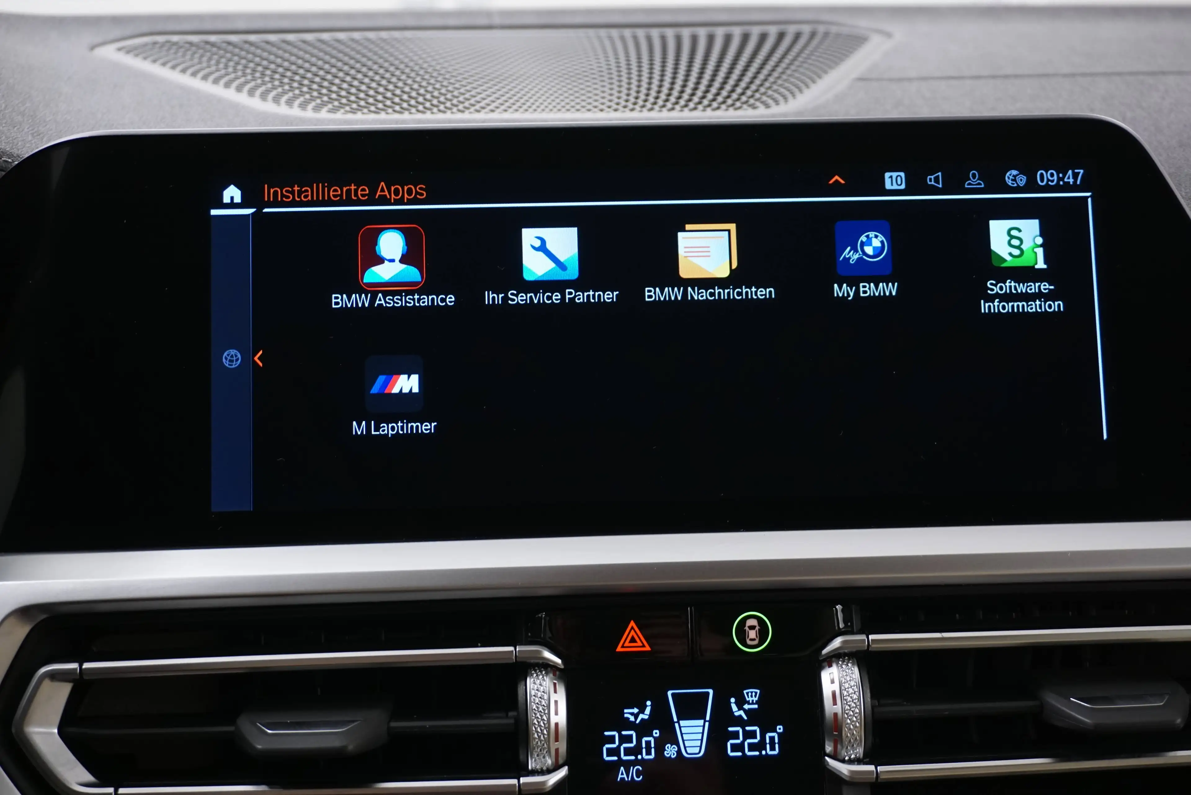 BMW 318 d Luxury Line // Anhängervorrichtung // ACC // Panoramadach // — photo 7