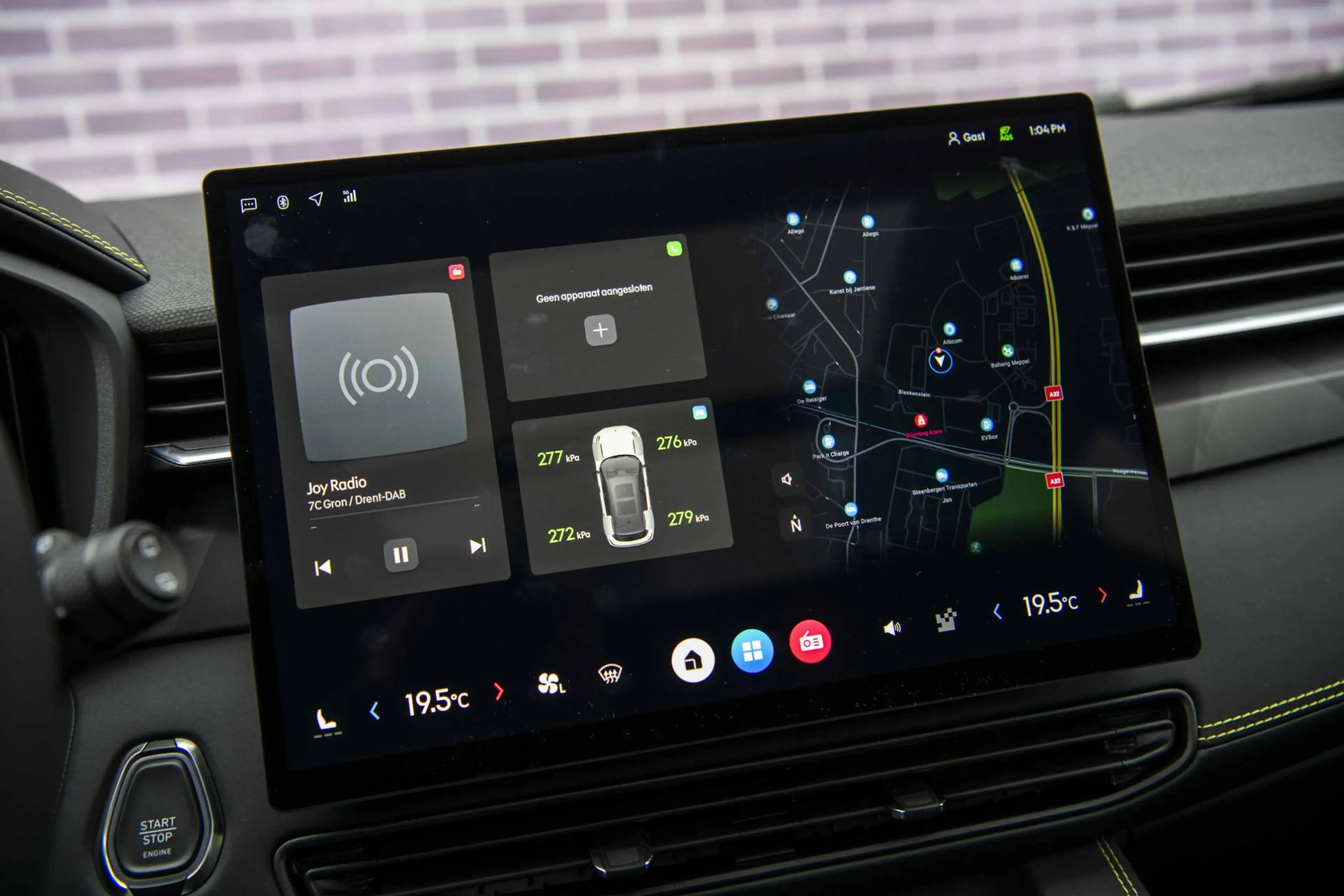 Lynk & Co 01 1.5 Plug-in Hybrid More | PHEV | Trekhaak | Two-To — photo 10