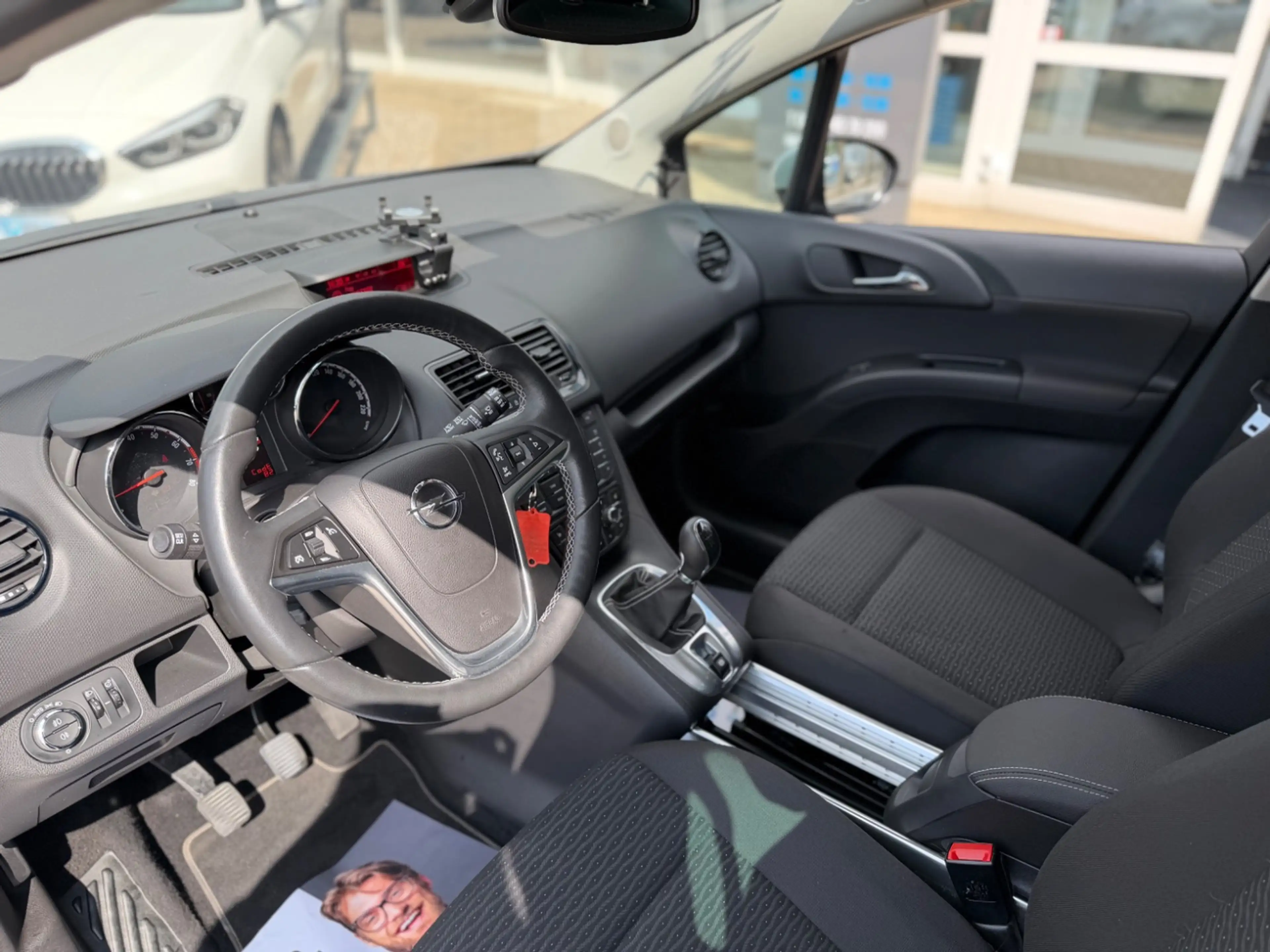 Opel Meriva PDC SHZ Winterp. Facelift LM 2xKlima — photo 15