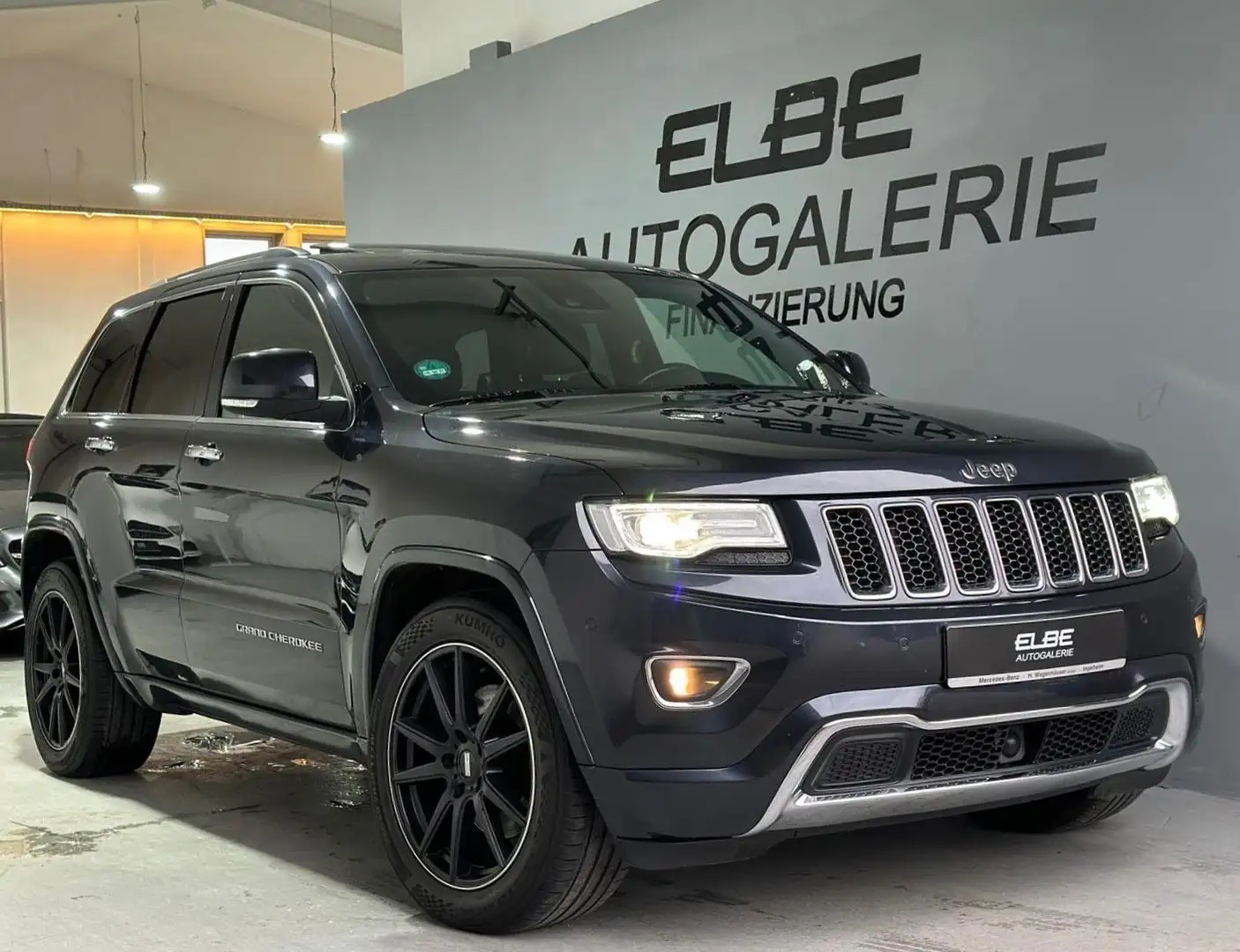 Jeep Grand Cherokee 3.0 CRD Aut. Overland Voll 2.Hand Gris - 1
