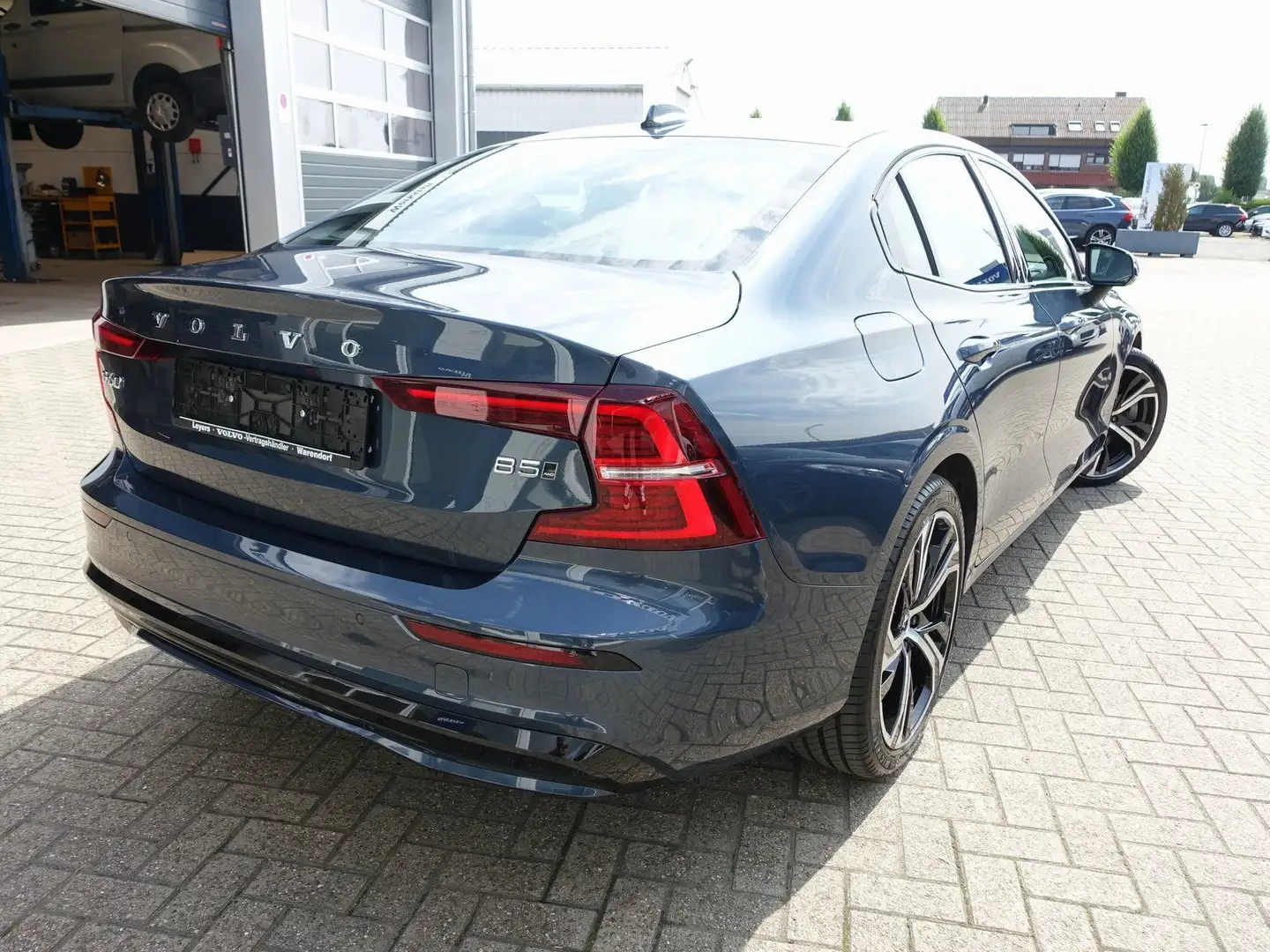 Volvo S60 B5 AWD Ultimate/360°/Memory/Head-UP Blau - 2