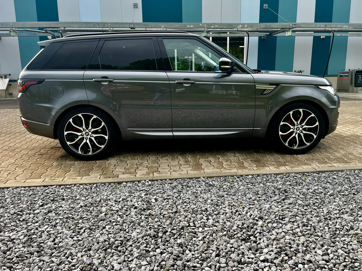 Land Rover Range Rover Sport 7-persoons | Luchtvering | Panoramadak | Compleet Grijs - 2