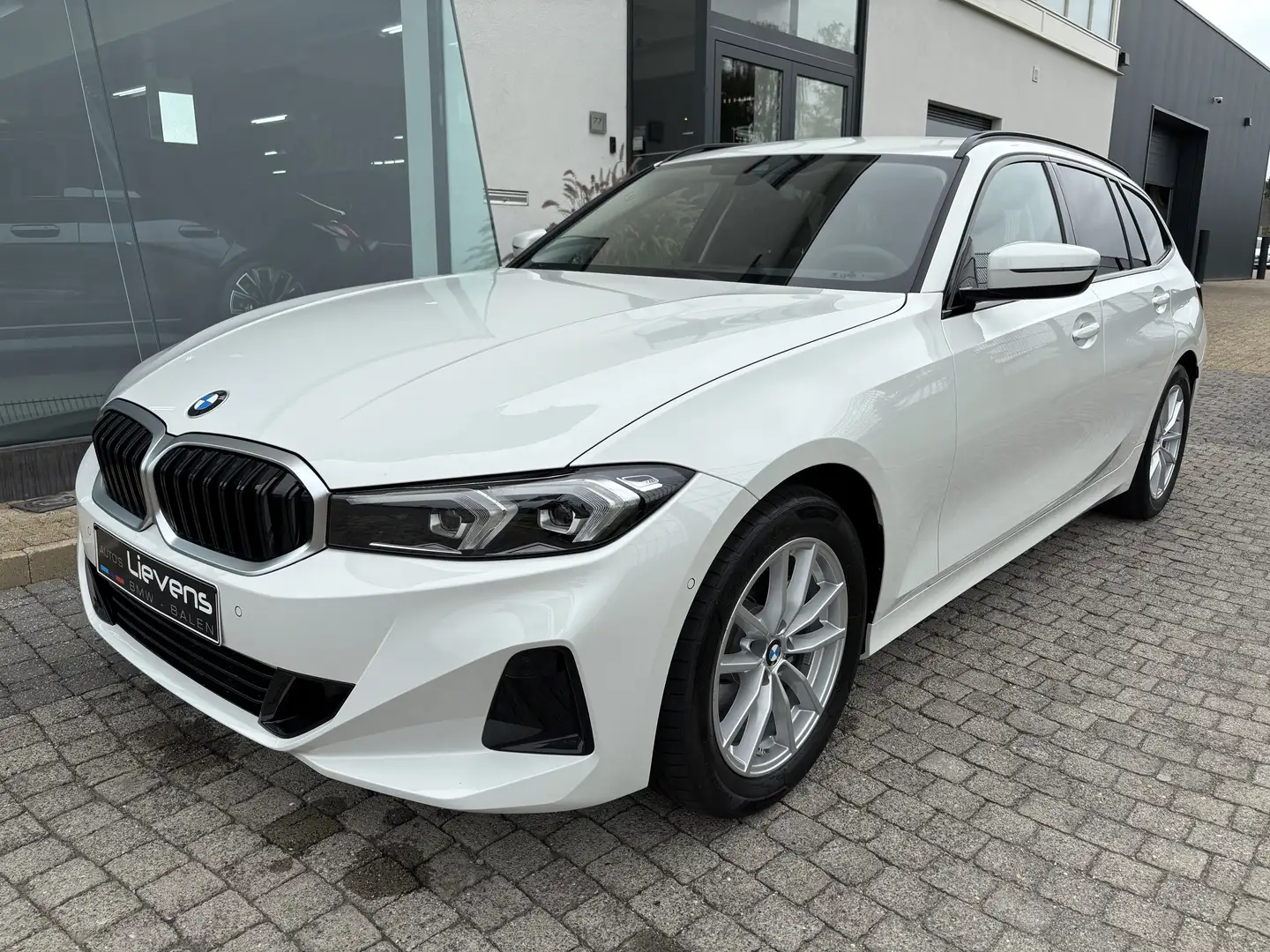BMW 318 Touring Aut. Falce-Lift model 2025!!! Wit - 1