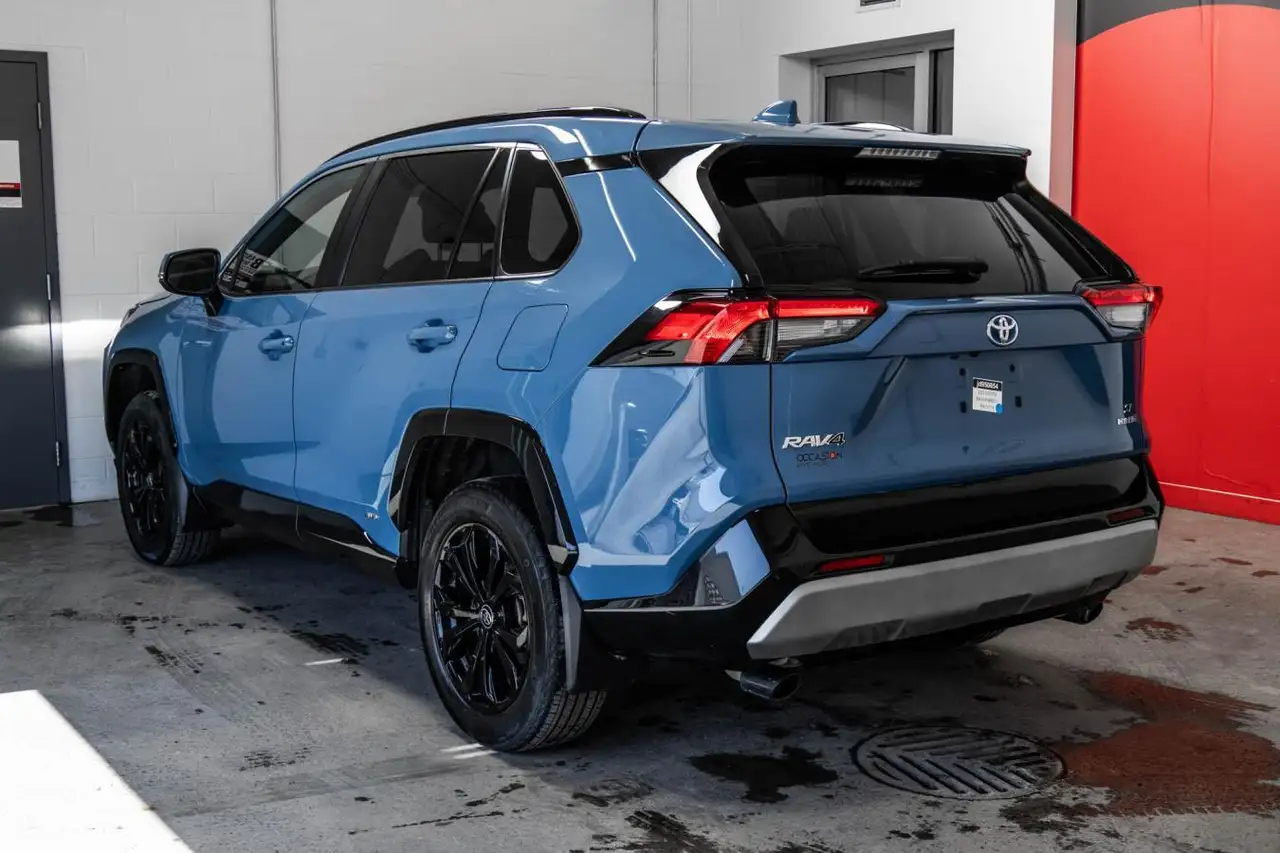 Toyota RAV 4 снимка Toyota RAV 4