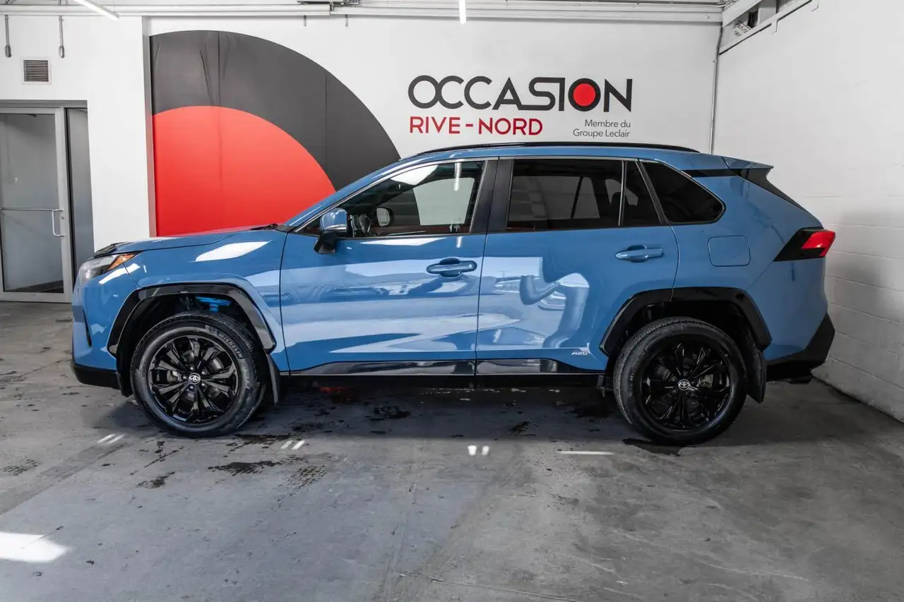 Toyota RAV 4 снимка Toyota RAV 4
