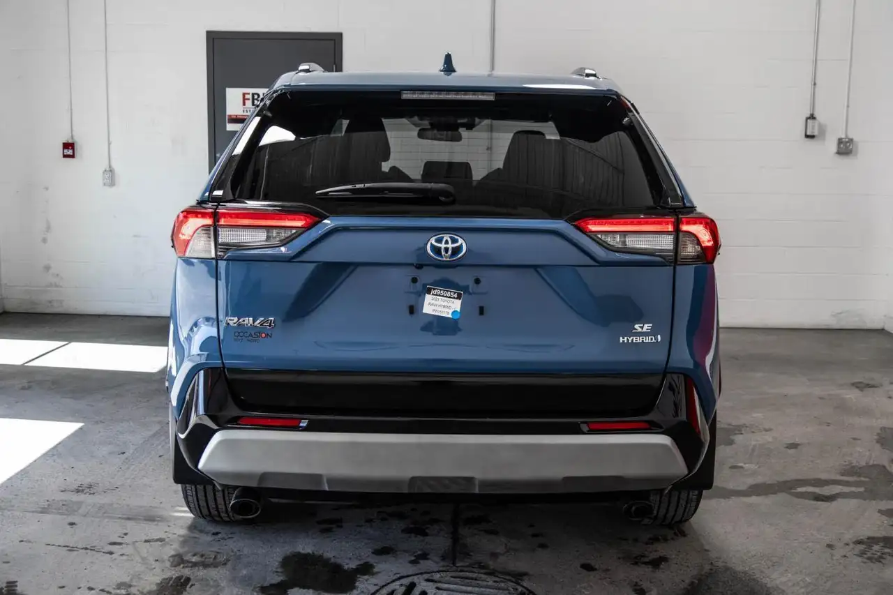 Toyota RAV 4 снимка Toyota RAV 4