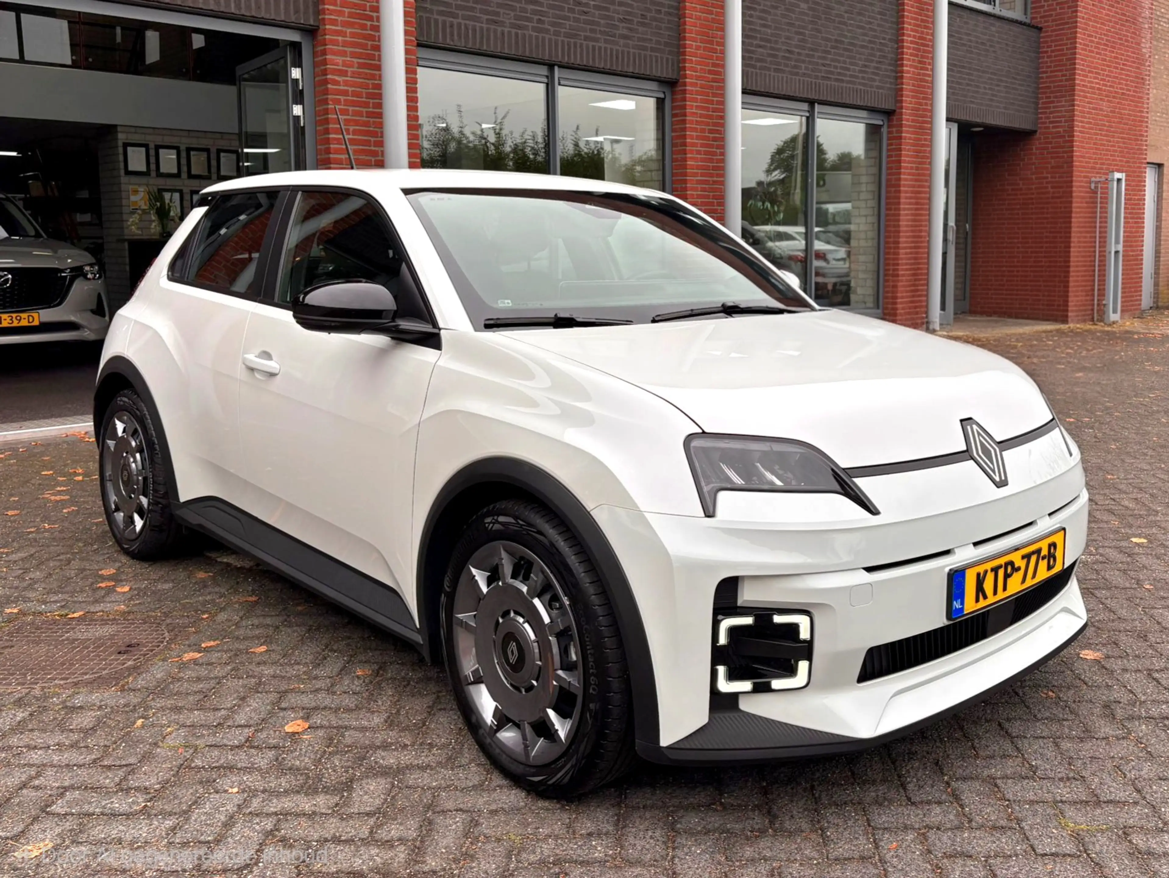 Renault R 5 urban range evolution 40 kWh — photo 19
