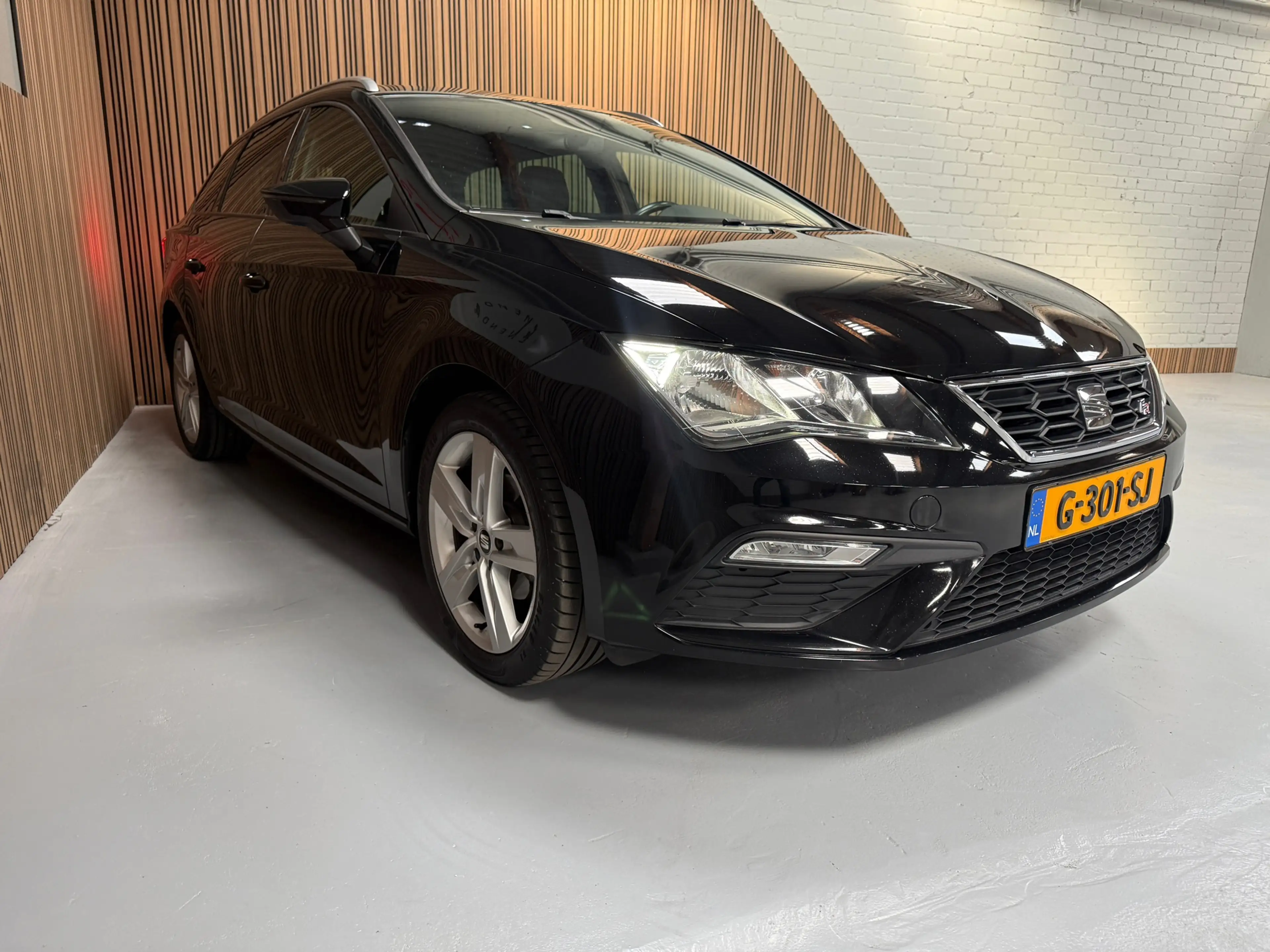 SEAT Leon ST 1.0 TSI FR Ultimate Edition. Nette auto! Carpla — photo 4