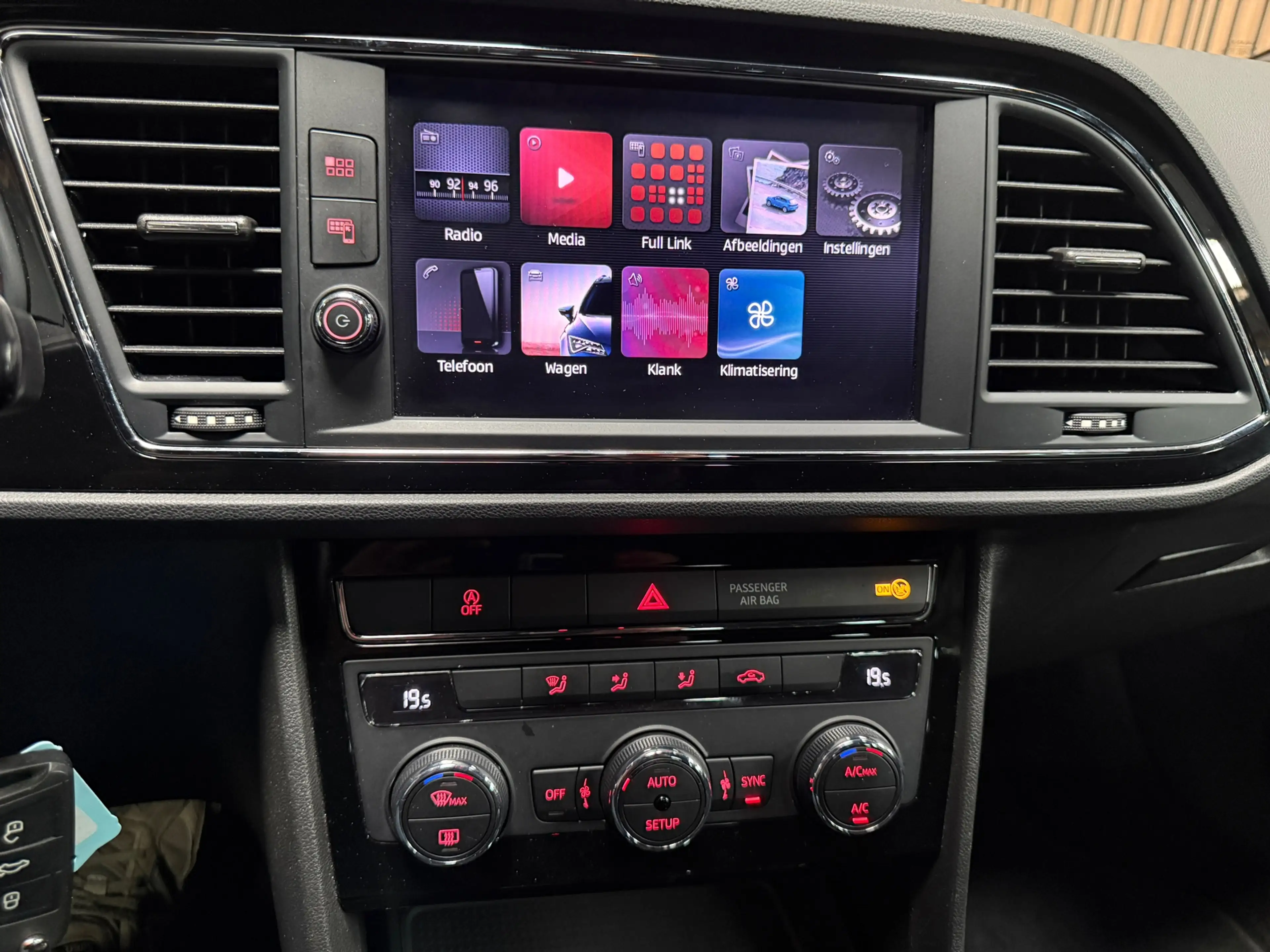 SEAT Leon ST 1.0 TSI FR Ultimate Edition. Nette auto! Carpla — photo 14