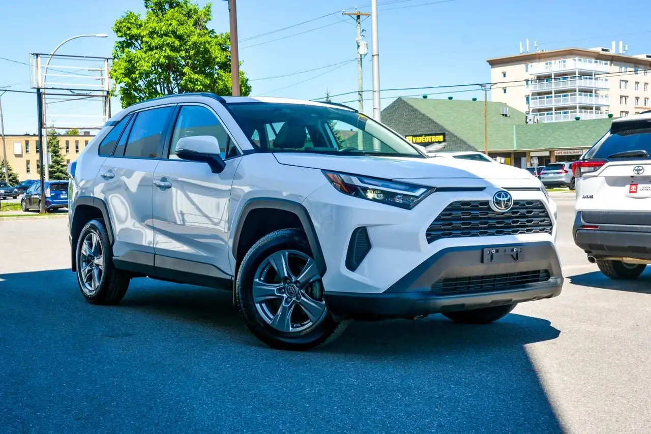 Toyota RAV 4 снимка Toyota RAV 4