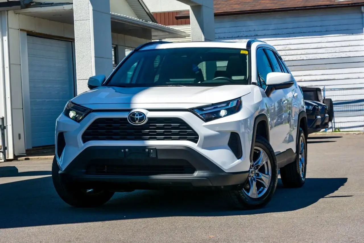 2025 Toyota RAV 4