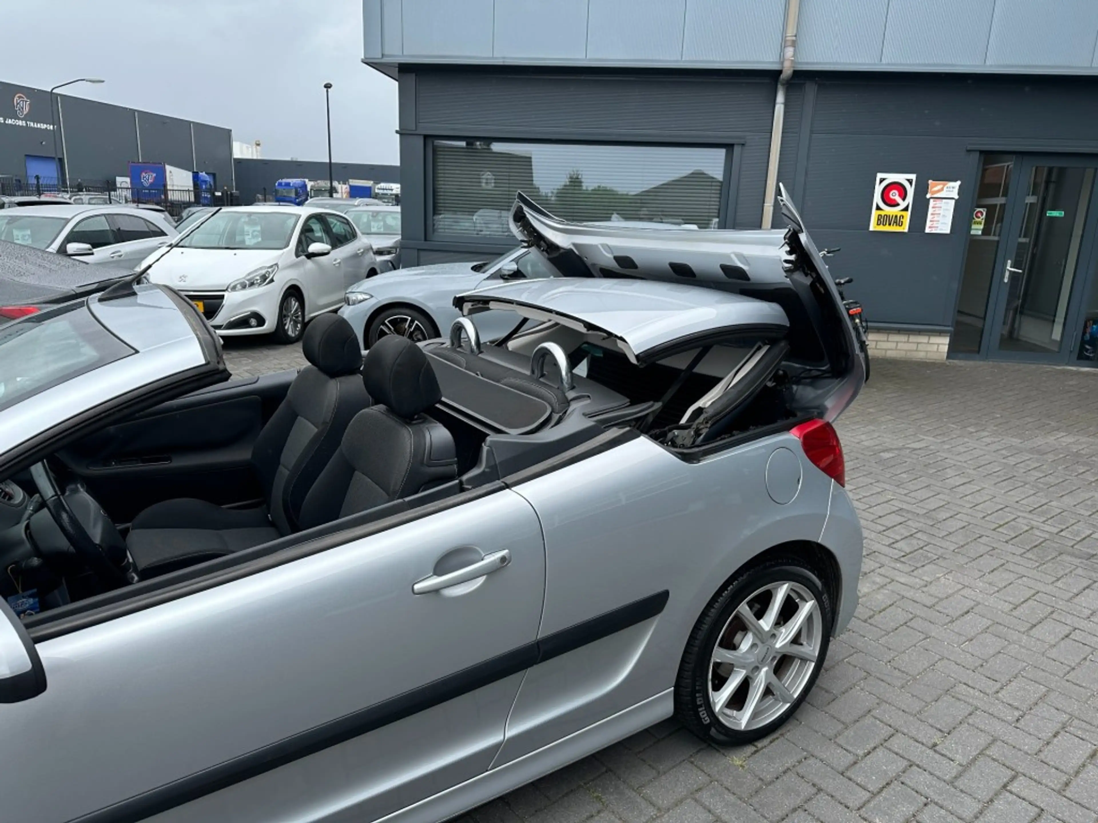 Peugeot 207 -CC 1.6 VTi Cabrio Automaat Clima — photo 15