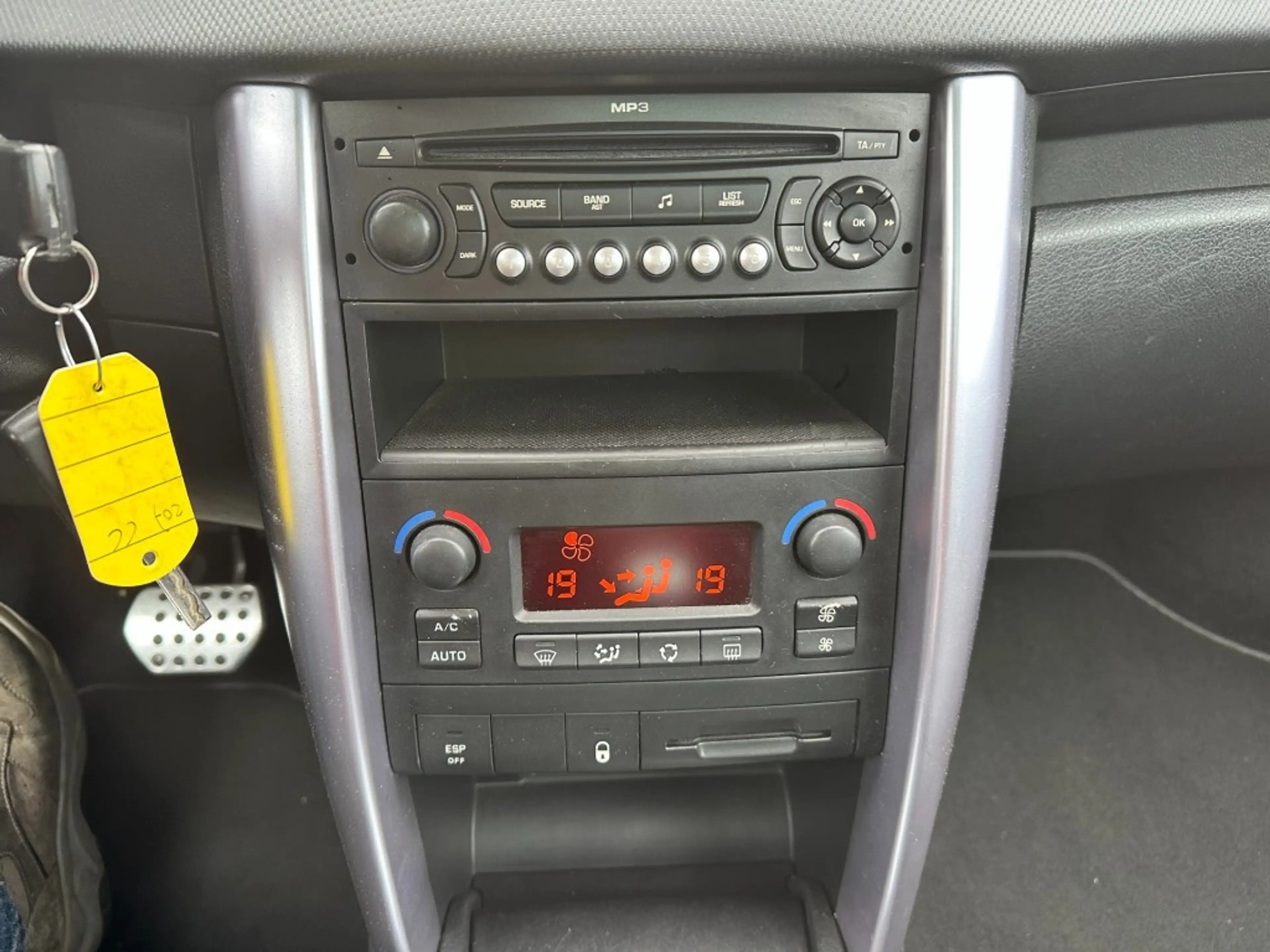 Peugeot 207 -CC 1.6 VTi Cabrio Automaat Clima — photo 22