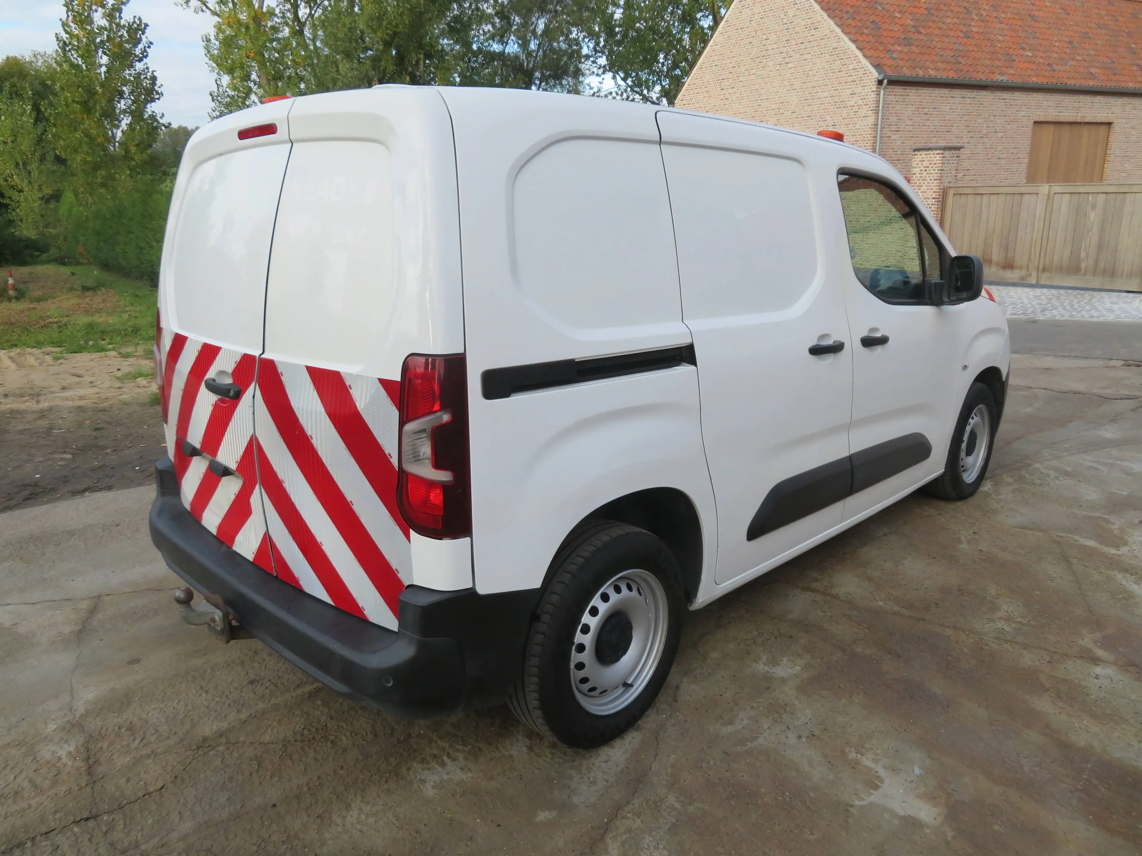 Peugeot Partner — photo 7