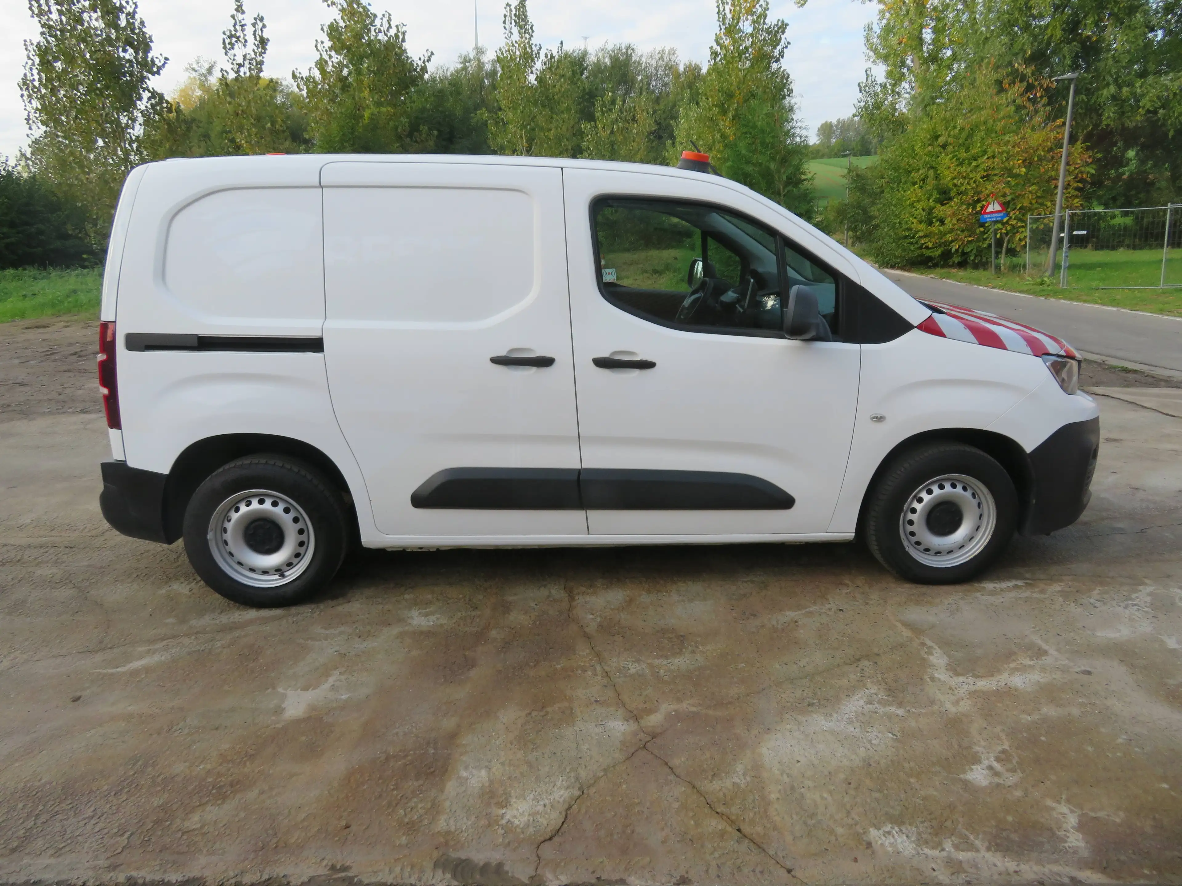Peugeot Partner — photo 8