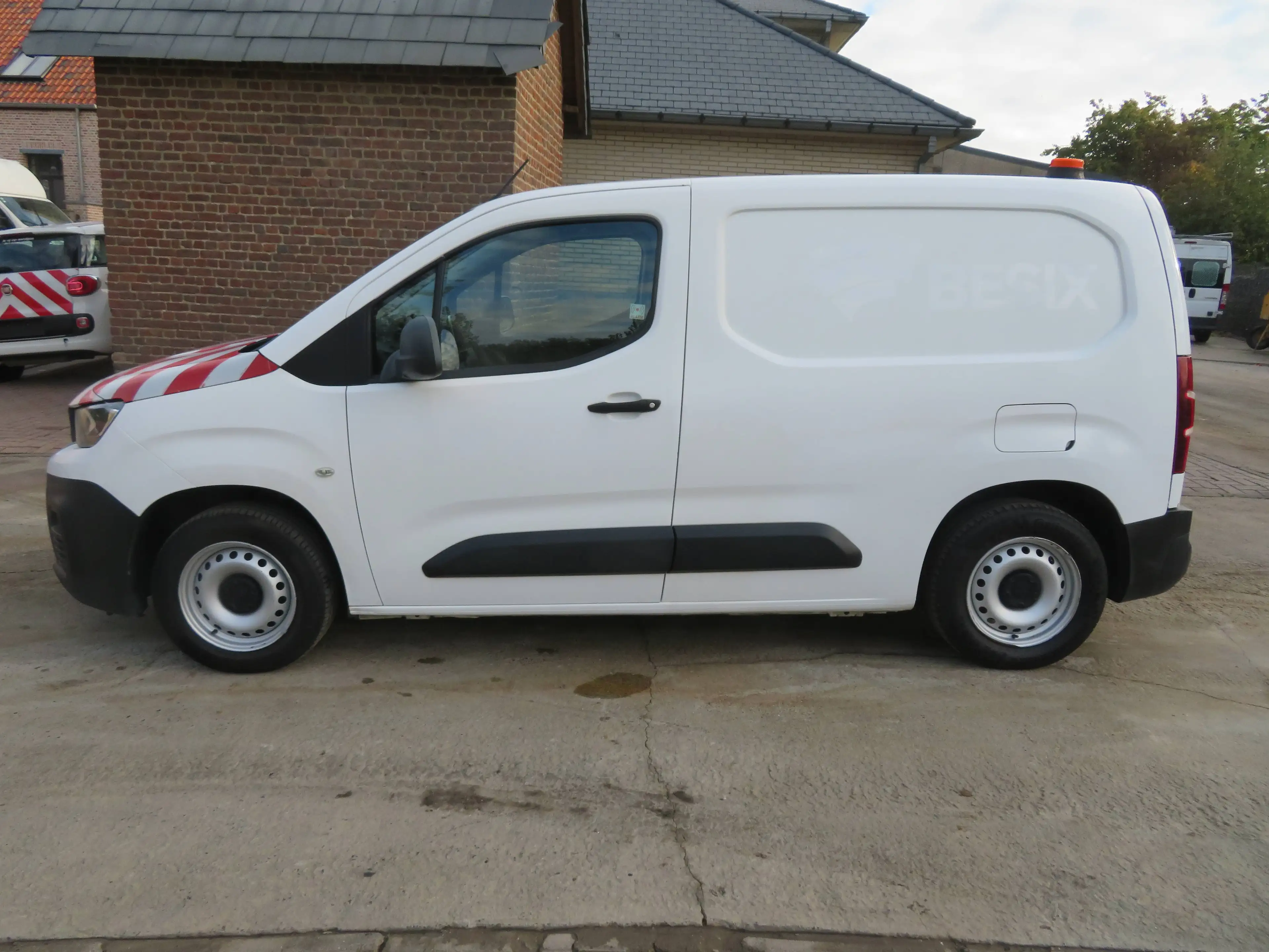 Peugeot Partner — photo 4
