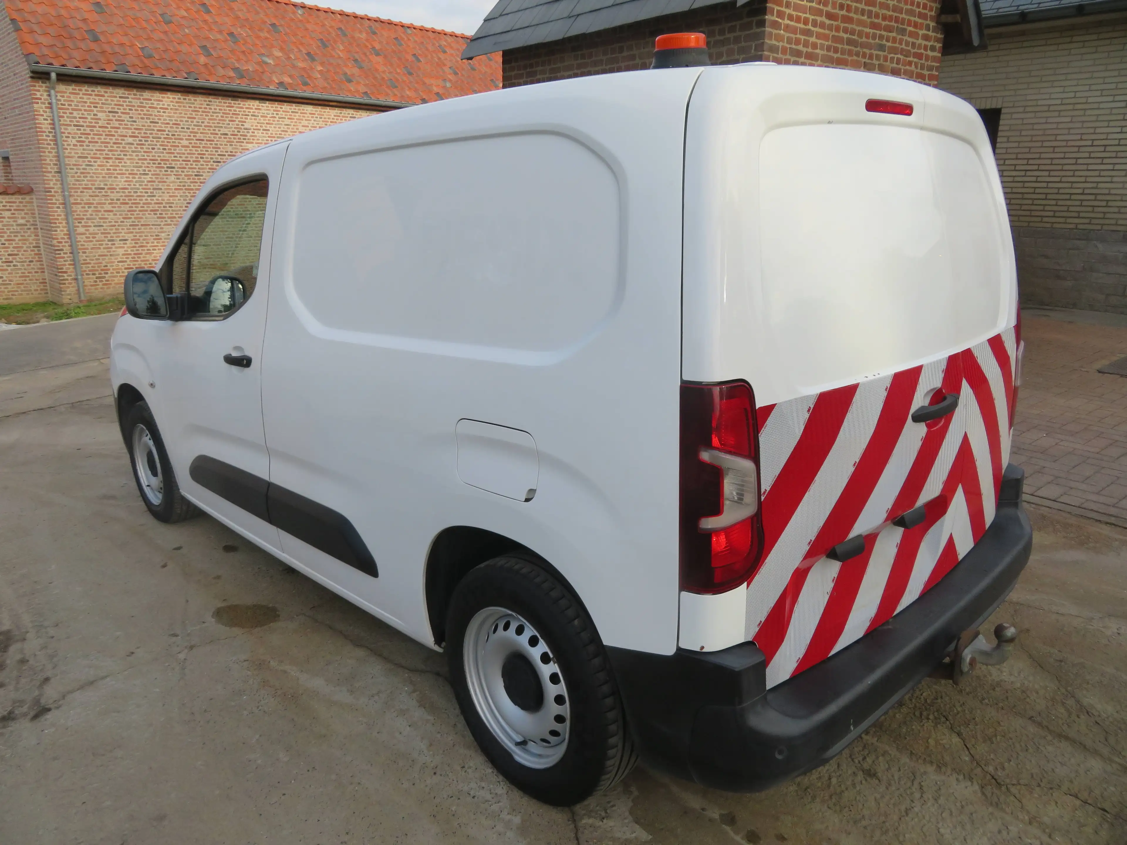 Peugeot Partner — photo 5