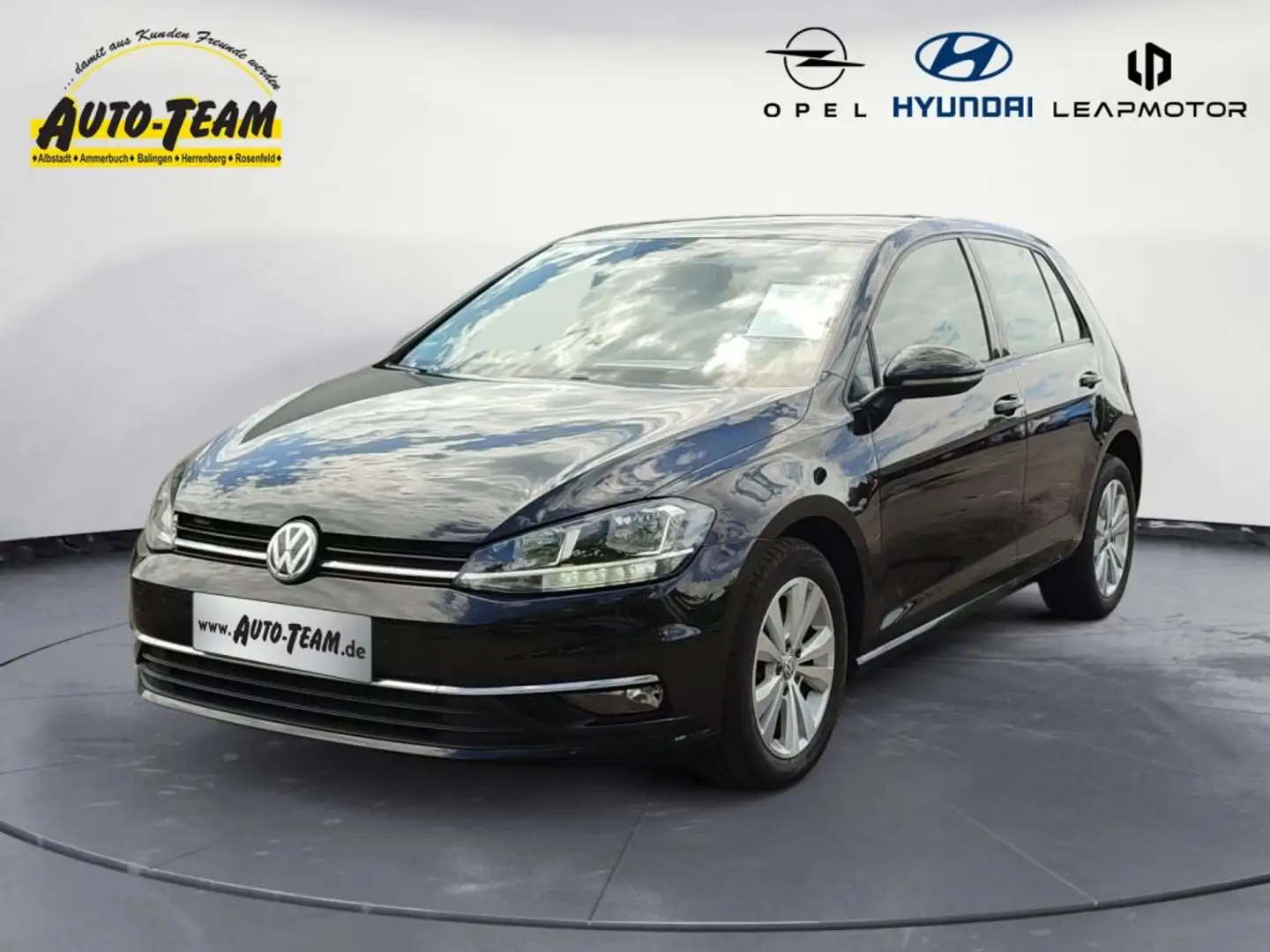 Volkswagen Golf 1.6 TDI SCR Comfortline Noir - 1