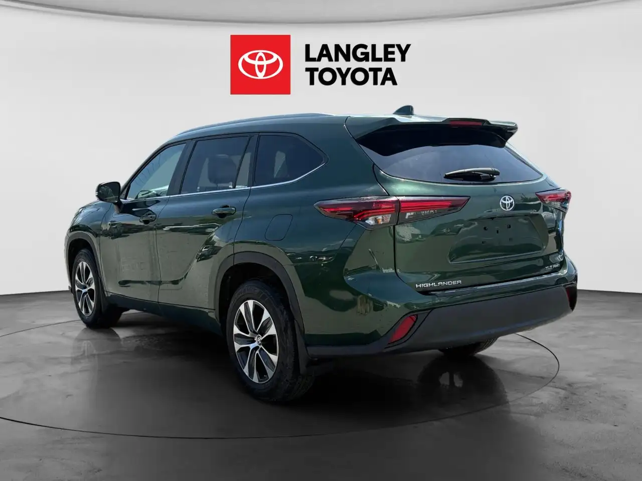 Toyota Highlander снимка Toyota Highlander