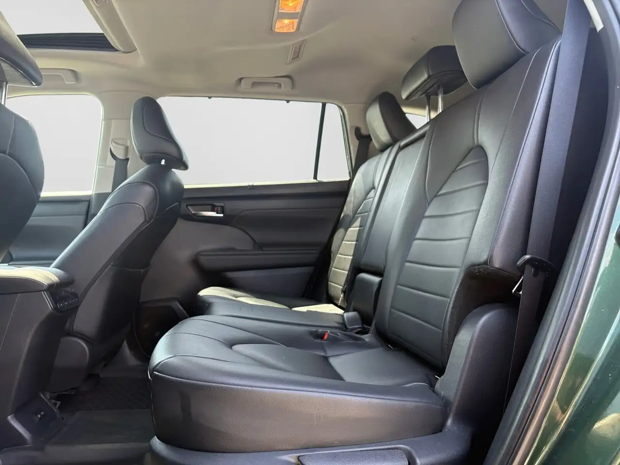Toyota Highlander снимка Toyota Highlander