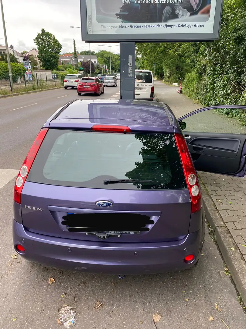 Ford Fiesta - 2