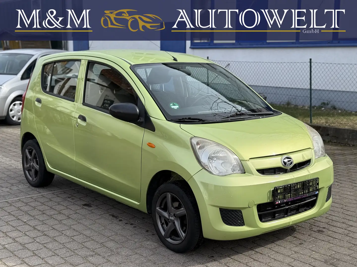Daihatsu Cuore TÜV Neu | 8-fach bereift |0% Raten o. Bank |Alu Verde - 1