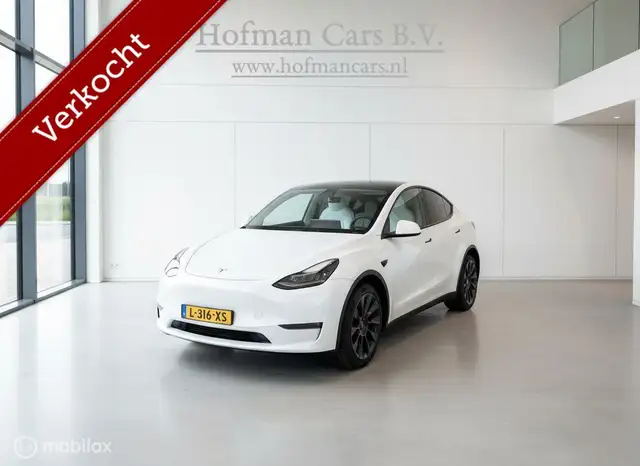 Tesla Model Y