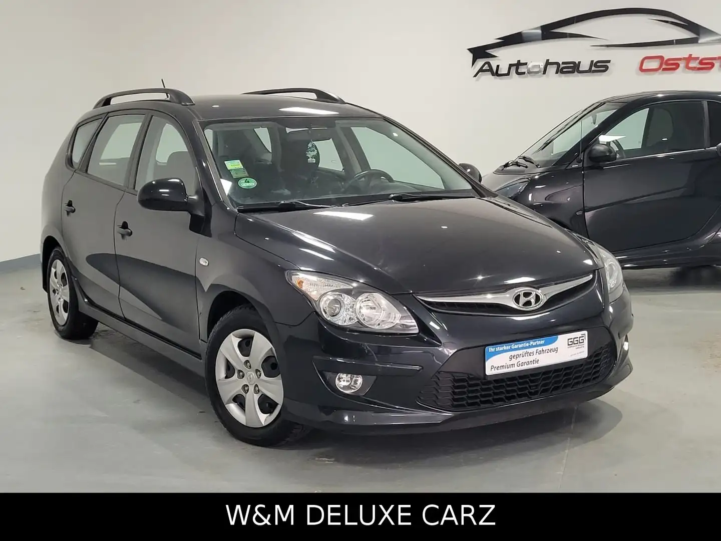 Hyundai i30 CW blue 1.4 Europe/KLIMA/2 HD/HU 11/2025 Zwart - 2