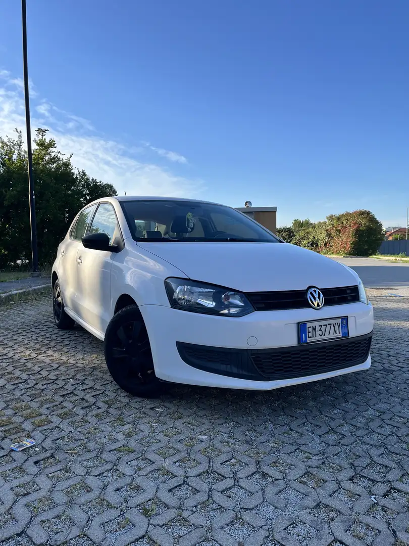 Volkswagen Polo - 1