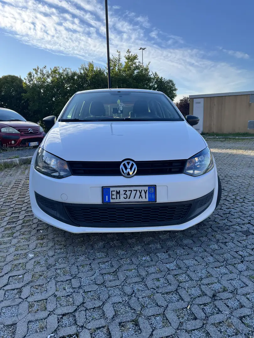 Volkswagen Polo - 2