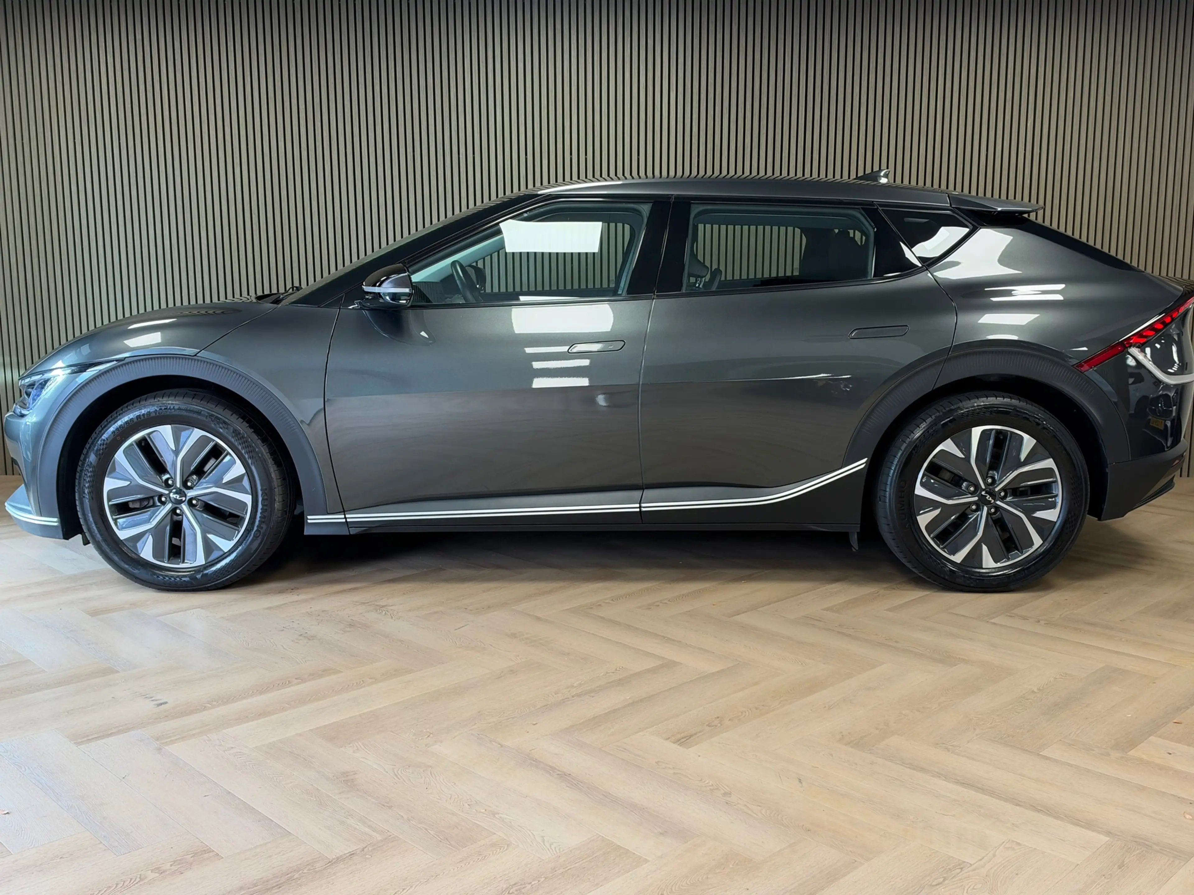 Kia EV6 Plus AWD 77.4 kWh 325PK SOH 100% 506KM Bereik NAVI — photo 7