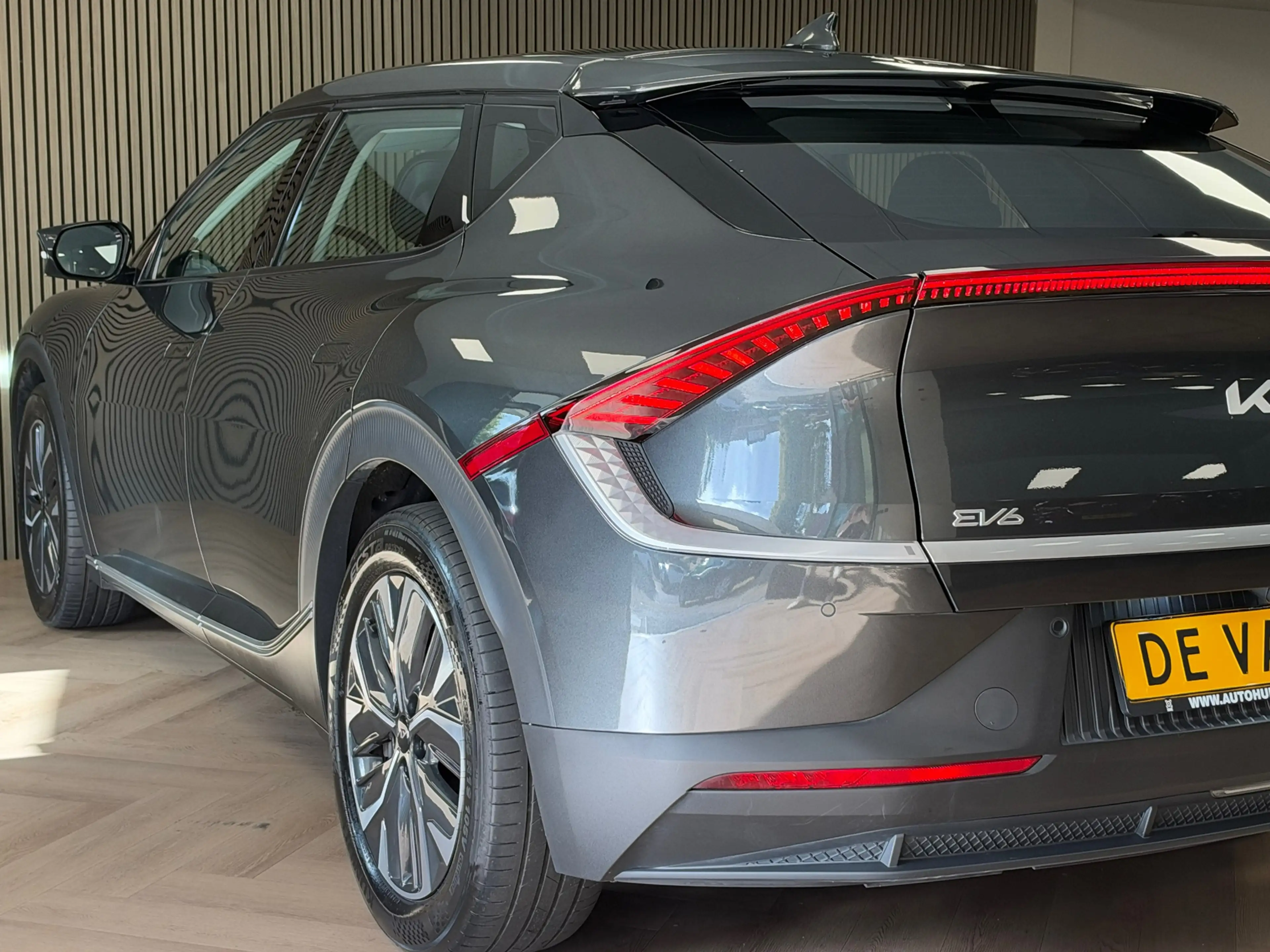 Kia EV6 Plus AWD 77.4 kWh 325PK SOH 100% 506KM Bereik NAVI — photo 11