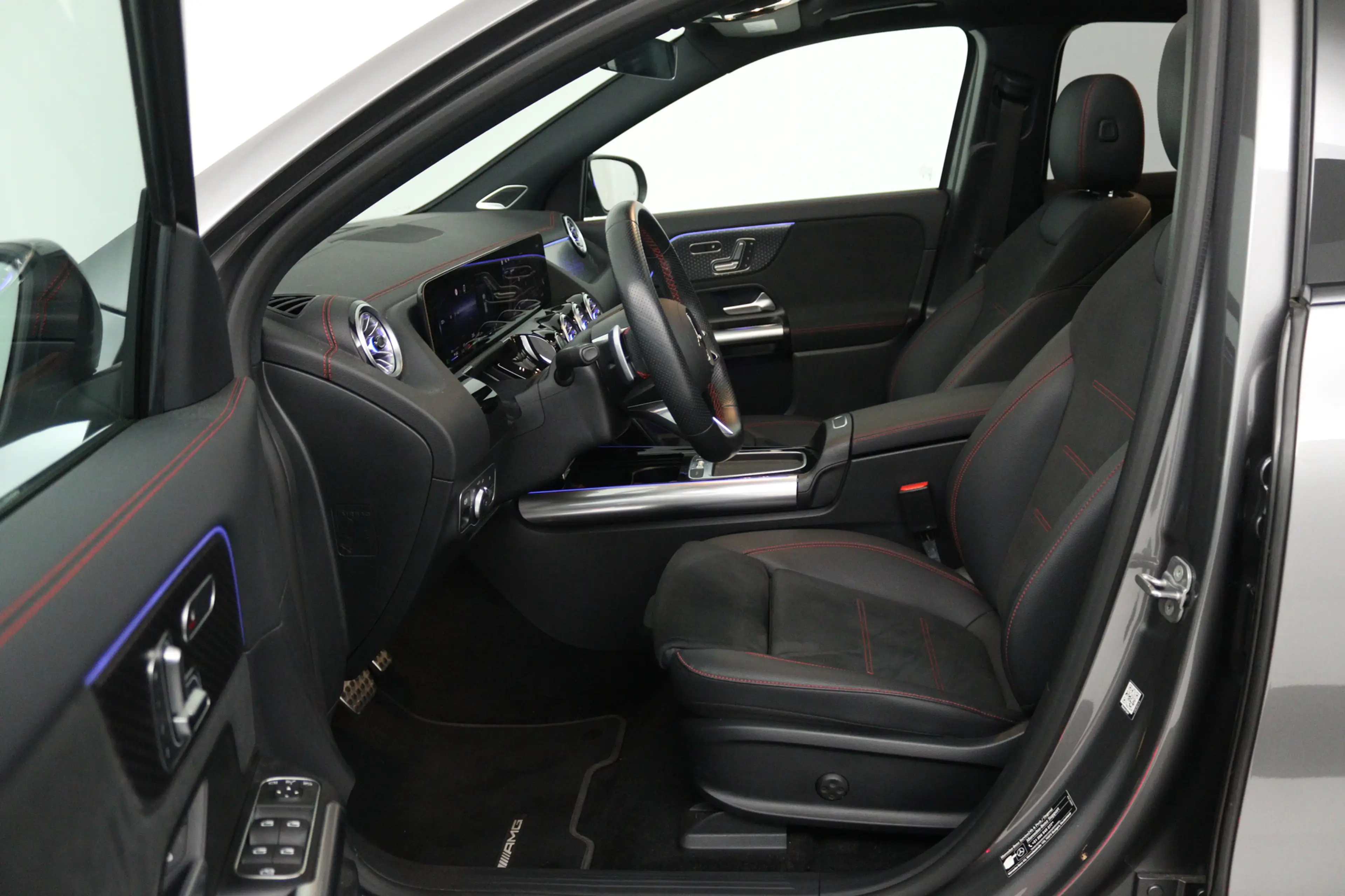 Mercedes-Benz EQA 250 250+ Business Solution AMG 71 kWh (PANORAMADAK, SF — photo 24