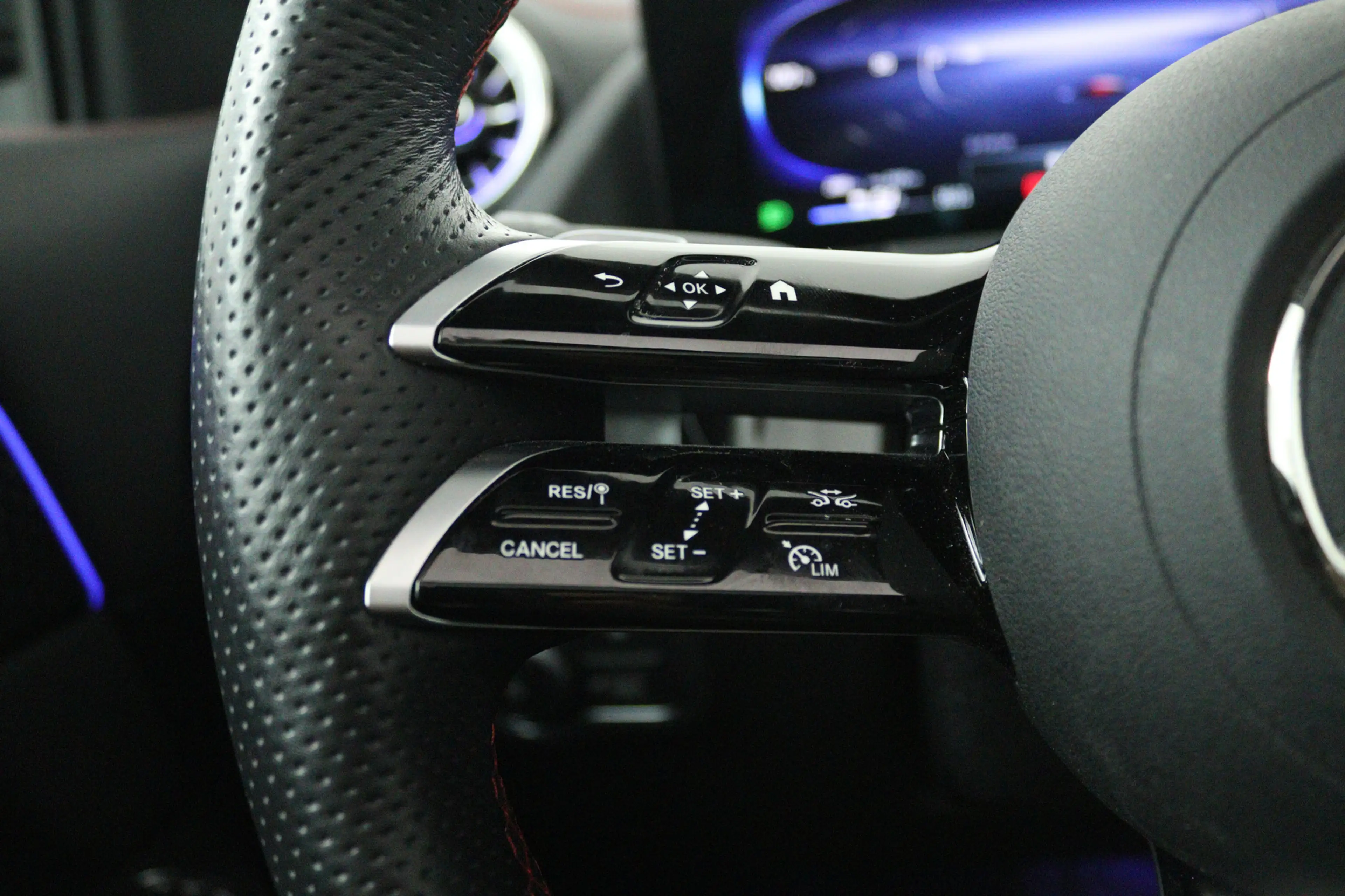 Mercedes-Benz EQA 250 250+ Business Solution AMG 71 kWh (PANORAMADAK, SF — photo 15