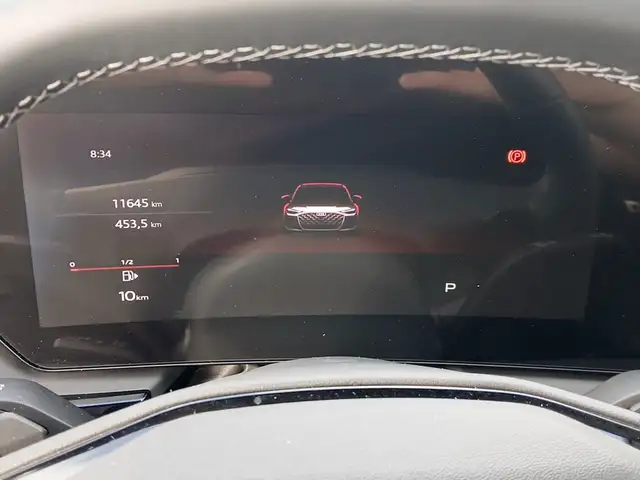 Audi A6 view 9