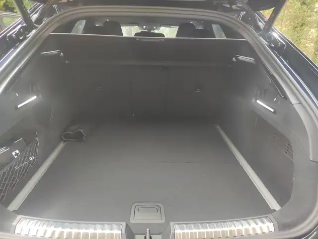 Audi A6 view 25