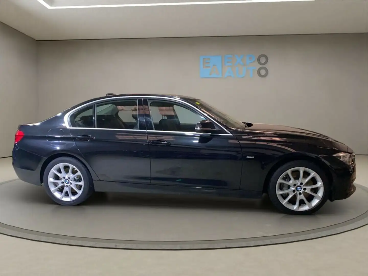 BMW 335 335dA Gran Turismo xDrive Чорний - 2