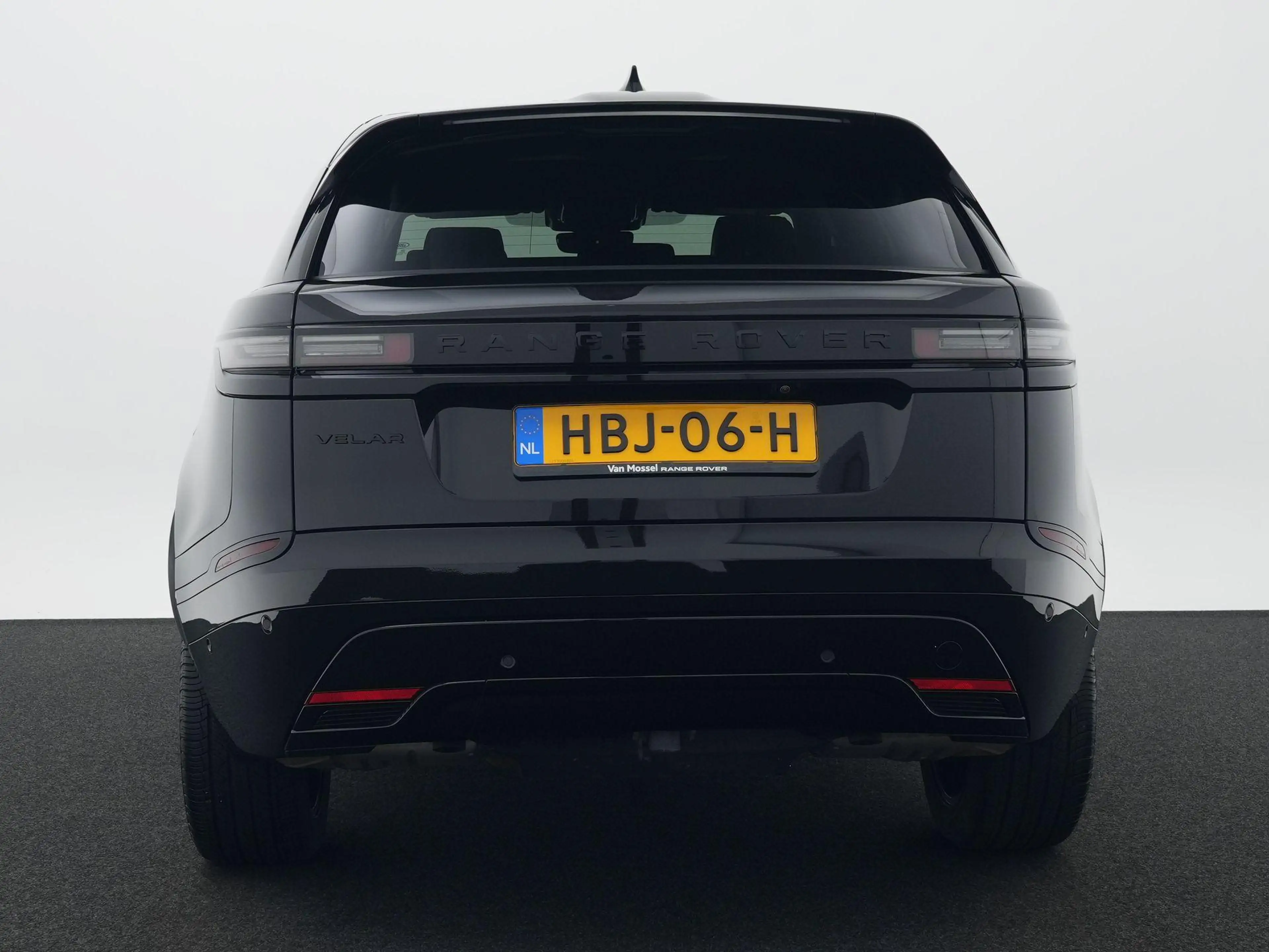 Land Rover Range Rover Velar 2.0 P400e AWD Dynamic HSE PHEV | Technology Pack | — photo 6