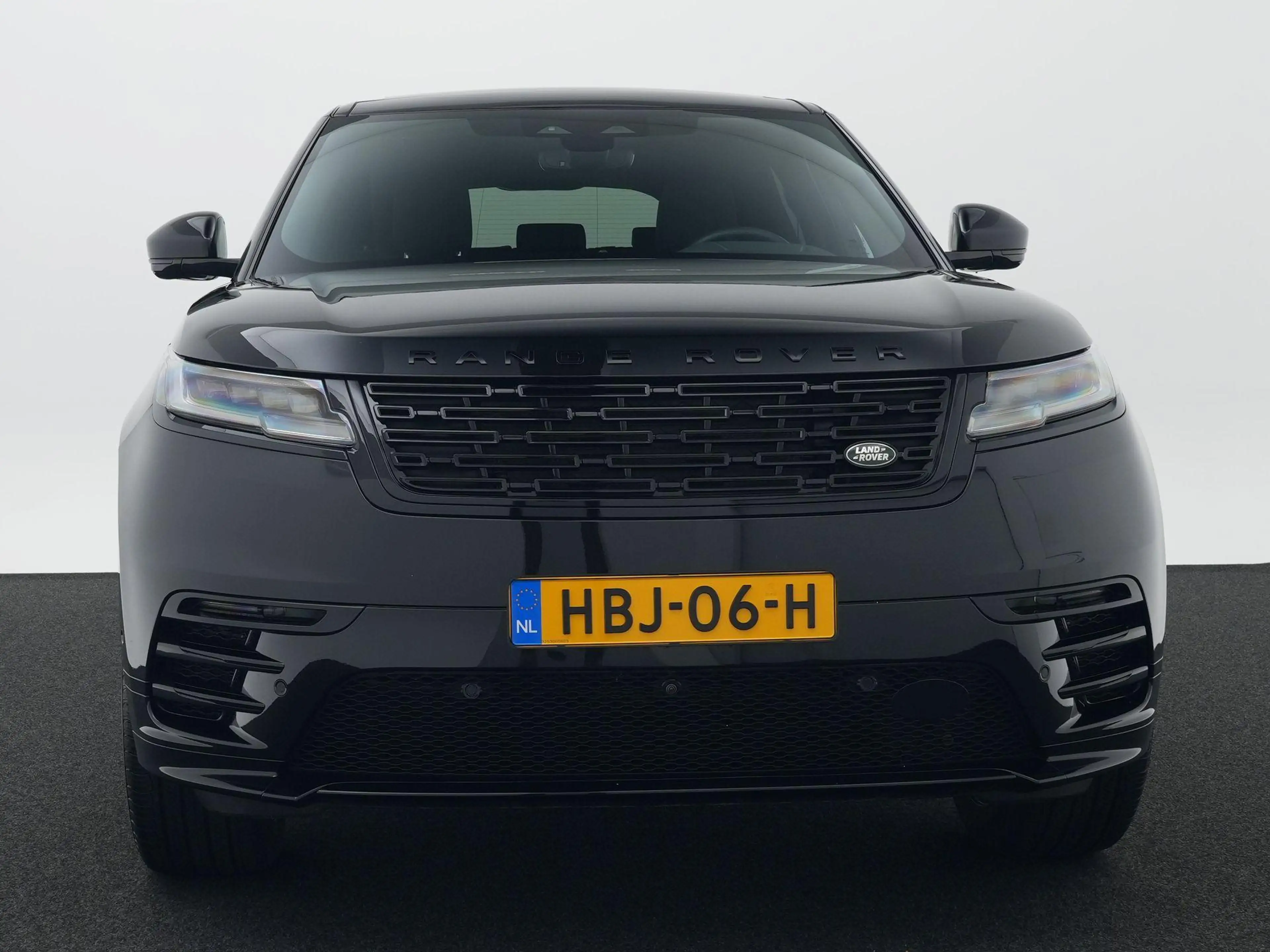 Land Rover Range Rover Velar 2.0 P400e AWD Dynamic HSE PHEV | Technology Pack | — photo 4