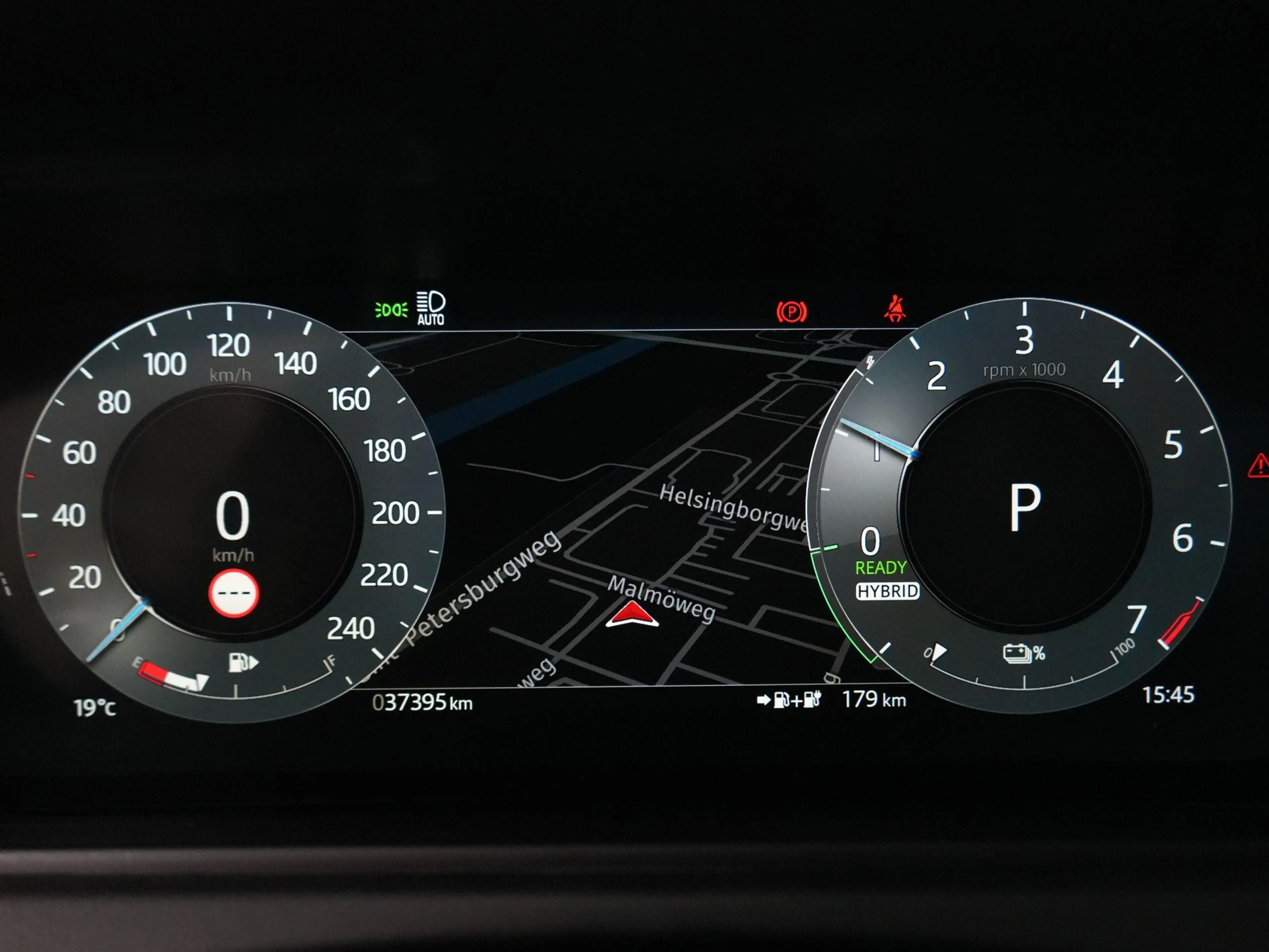 Land Rover Range Rover Velar 2.0 P400e AWD Dynamic HSE PHEV | Technology Pack | — photo 11